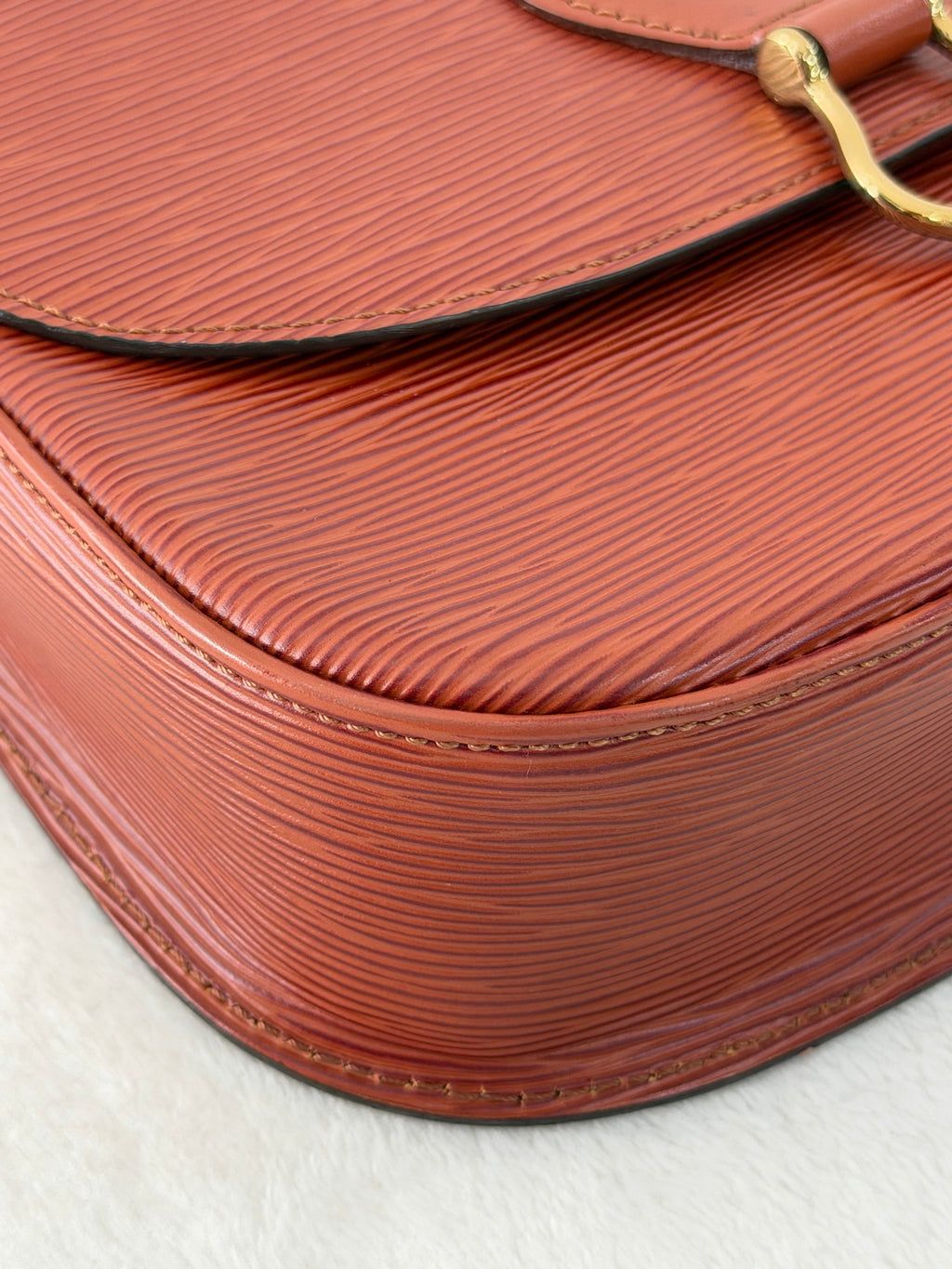 Louis Vuitton Epi Saint Cloud Shoulder Bag