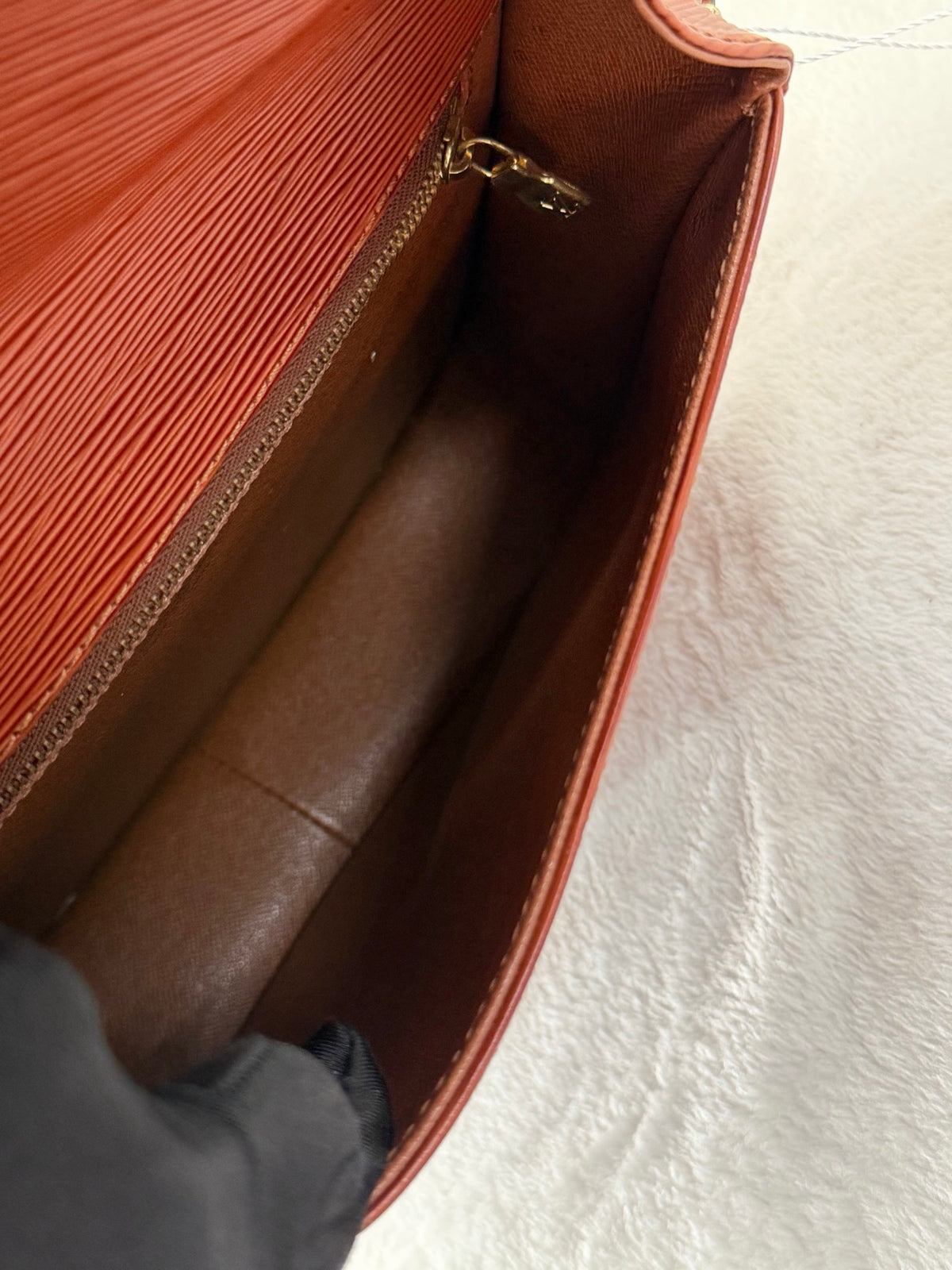 Louis Vuitton Epi Saint Cloud Shoulder Bag
