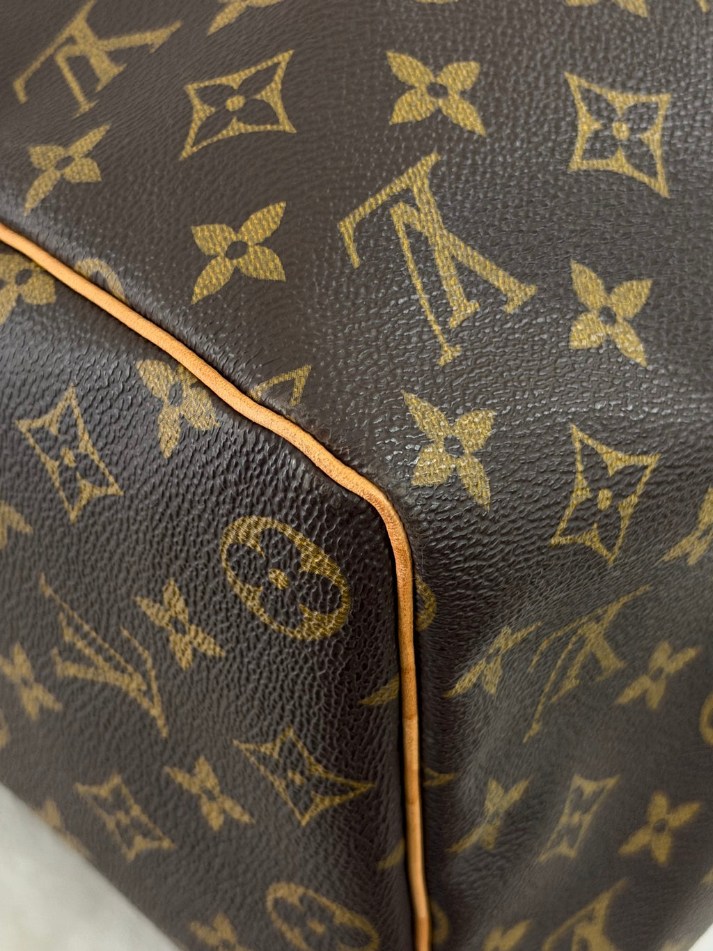 Louis Vuitton Monogram Keepall 45
