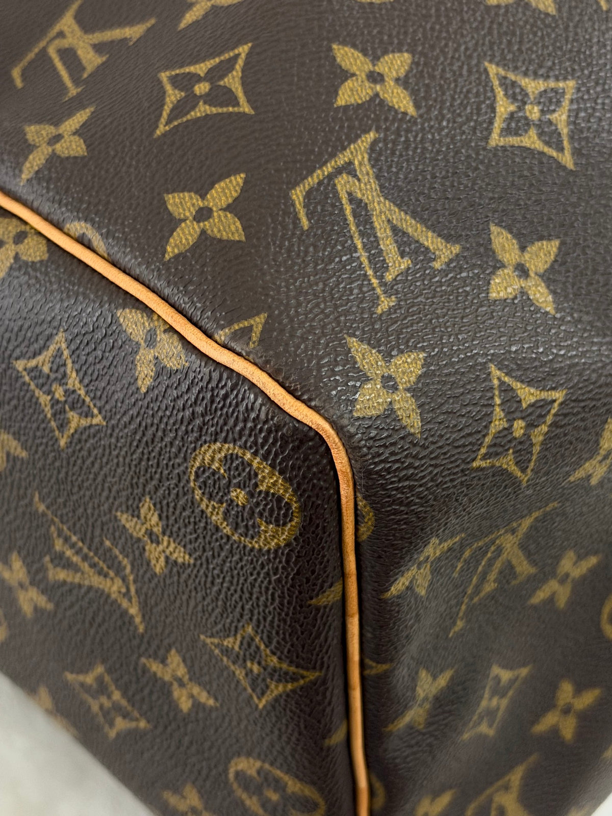 Louis Vuitton Monogram Keepall 45