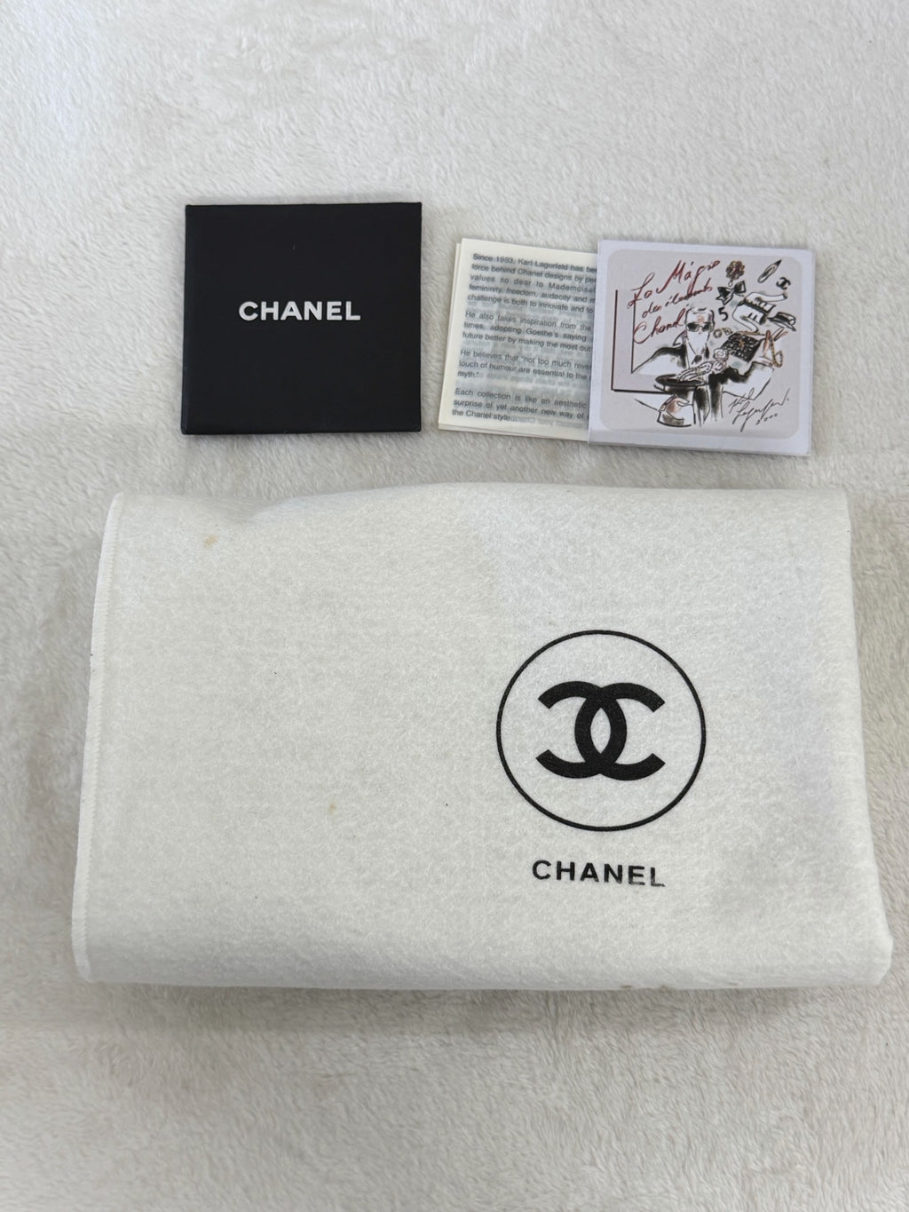 CHANEL Mademoiselle Vertical Stitch Chain Tote Bag