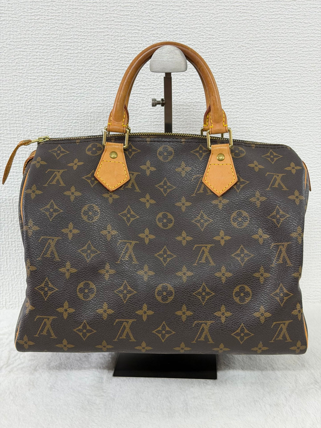 Louis Vuitton Vintage 2003 Monogram Speedy 30 Bag