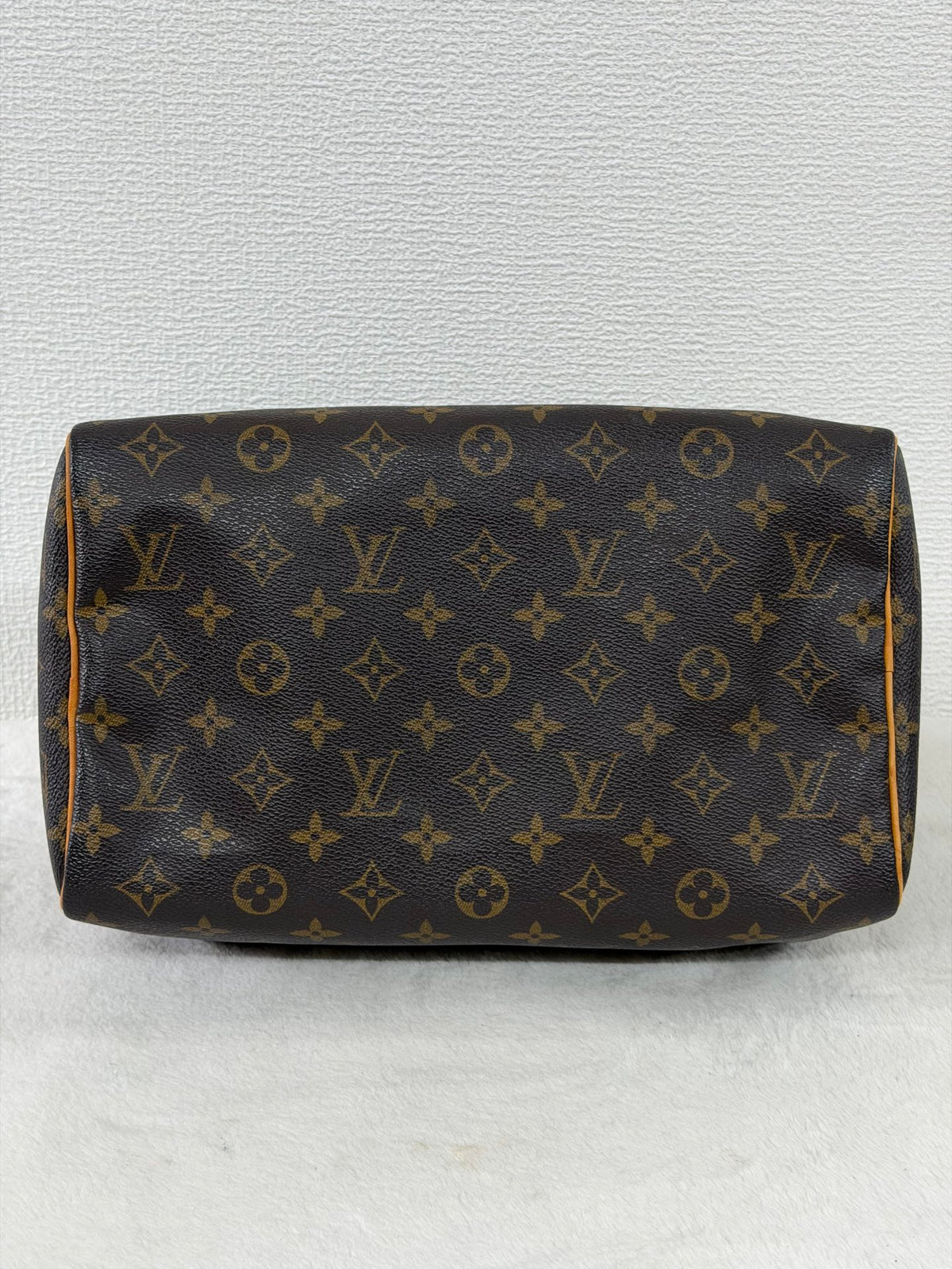 Louis Vuitton Vintage 2003 Monogram Speedy 30 Bag