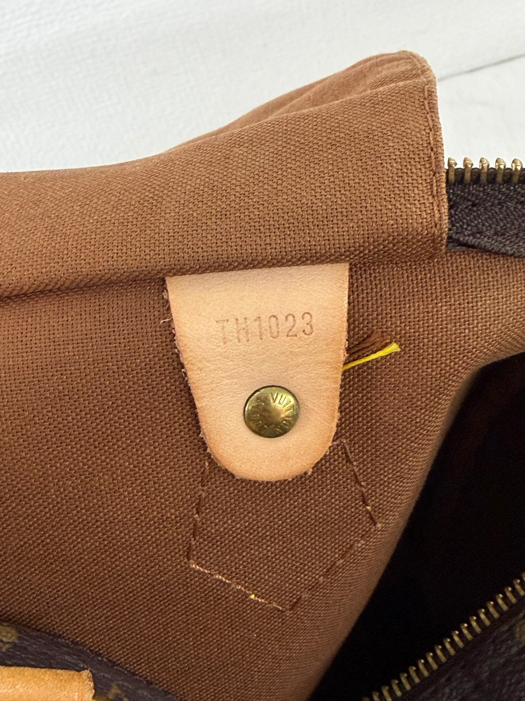Louis Vuitton Vintage 2003 Monogram Speedy 30 Bag