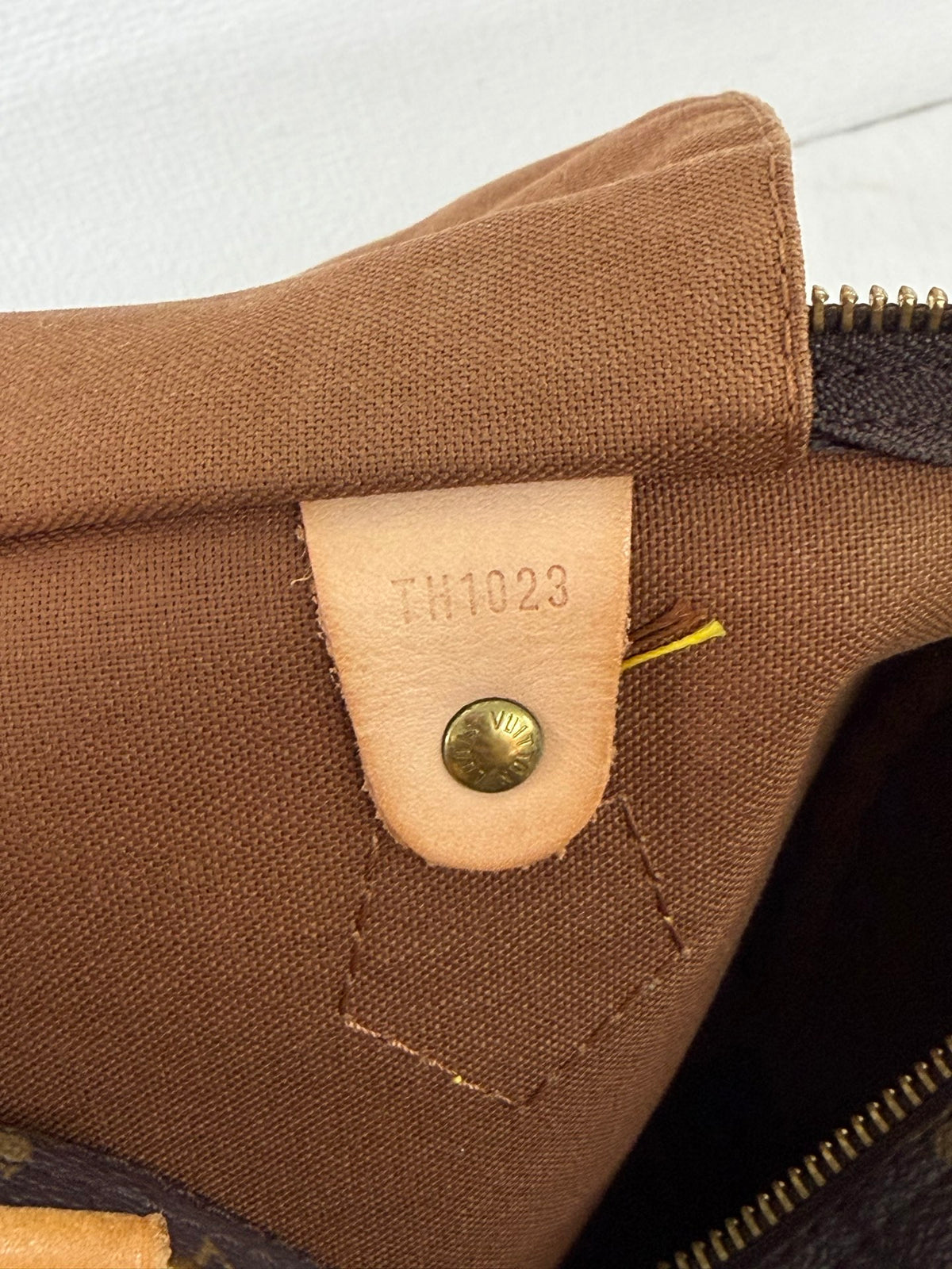 Louis Vuitton Vintage 2003 Monogram Speedy 30 Bag