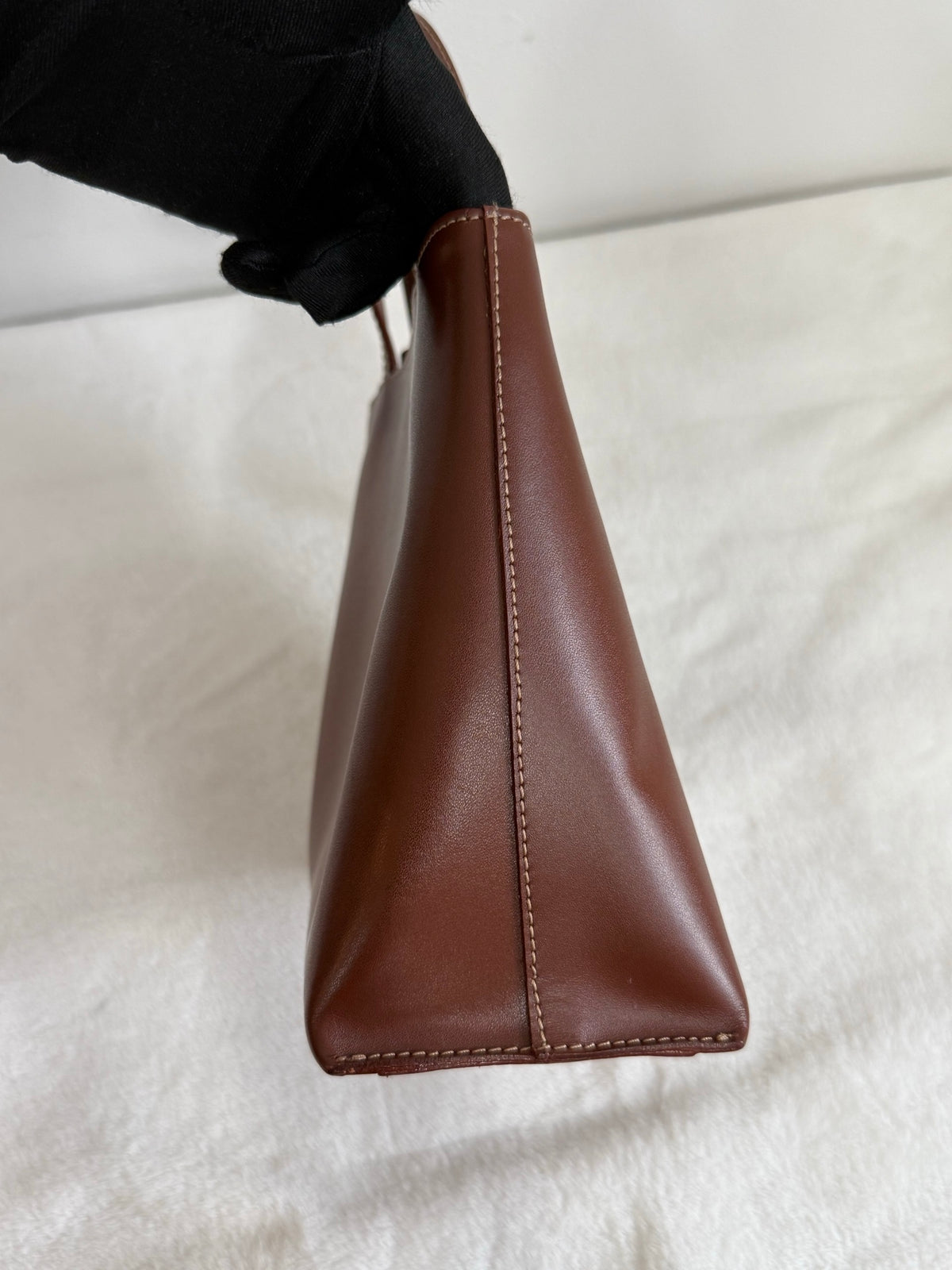 Burberry brown leather tote handbag