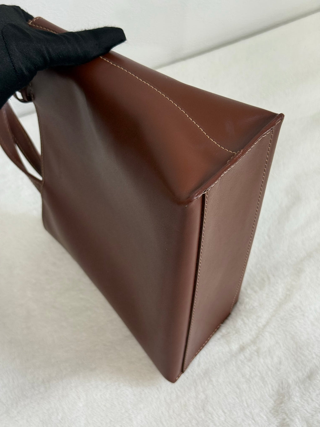 Burberry brown leather tote handbag