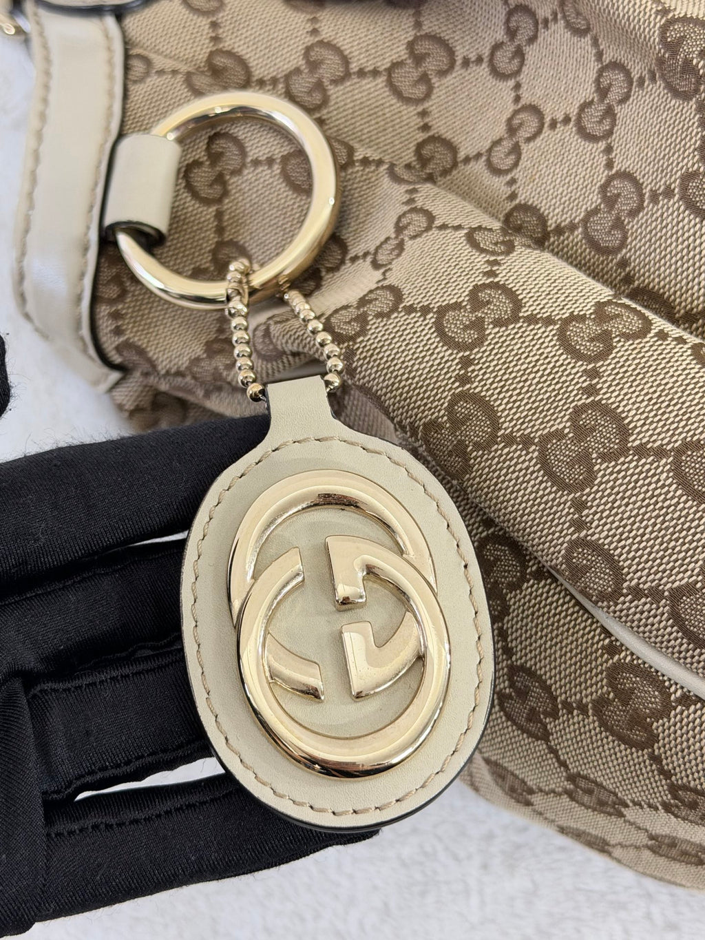 Gucci Sukey Medium Tote Bag GG Canvas