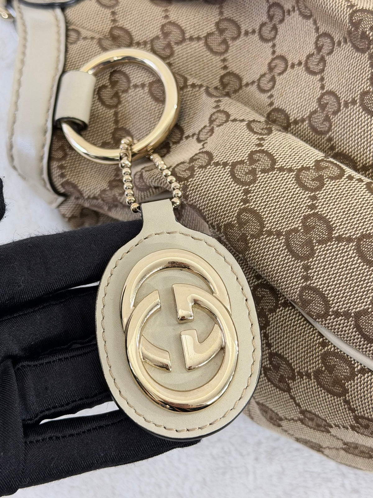 Gucci Sukey Medium Tote Bag GG Canvas