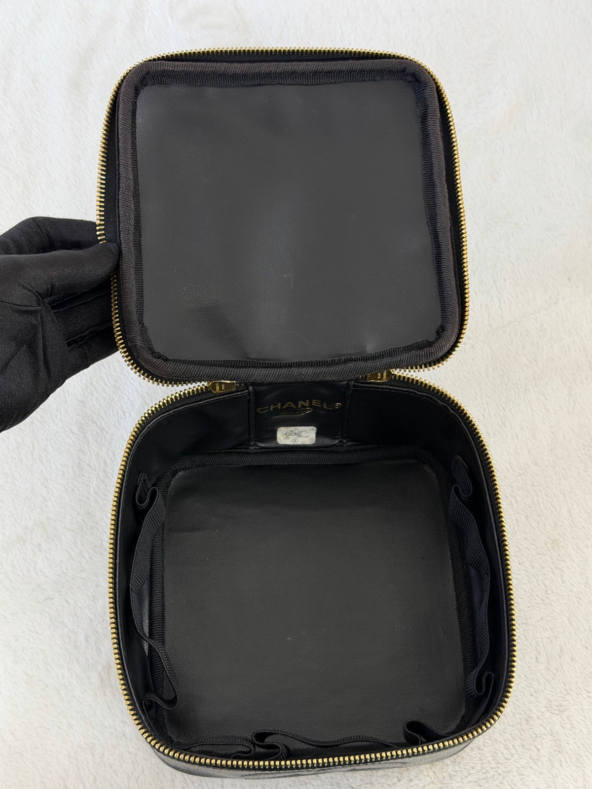 Chanel Caviar  CC Vanity Case Bag