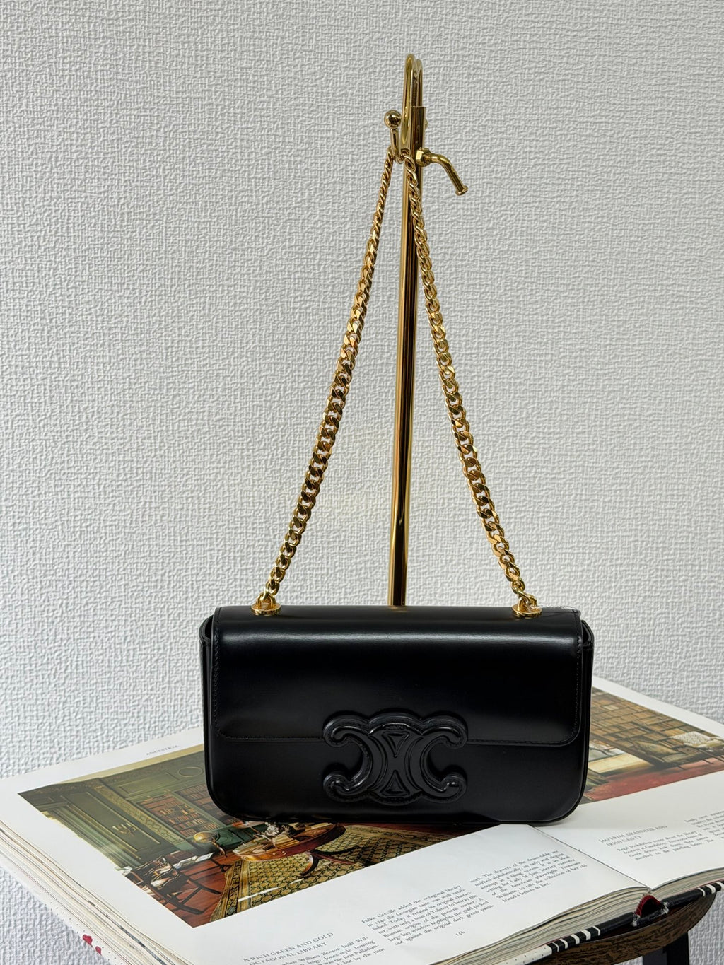 CELINE Triomphe Leather Chain Bag