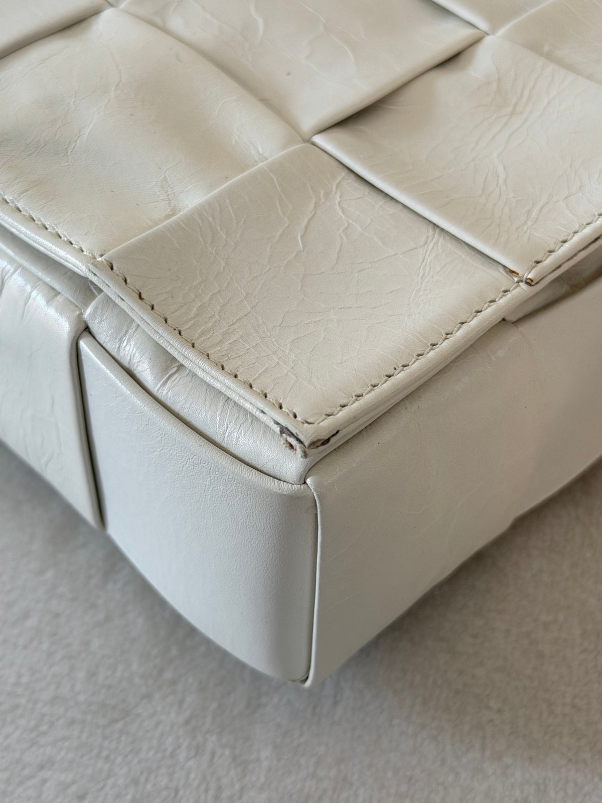 Bottega Veneta Cassette Pristine white Bag