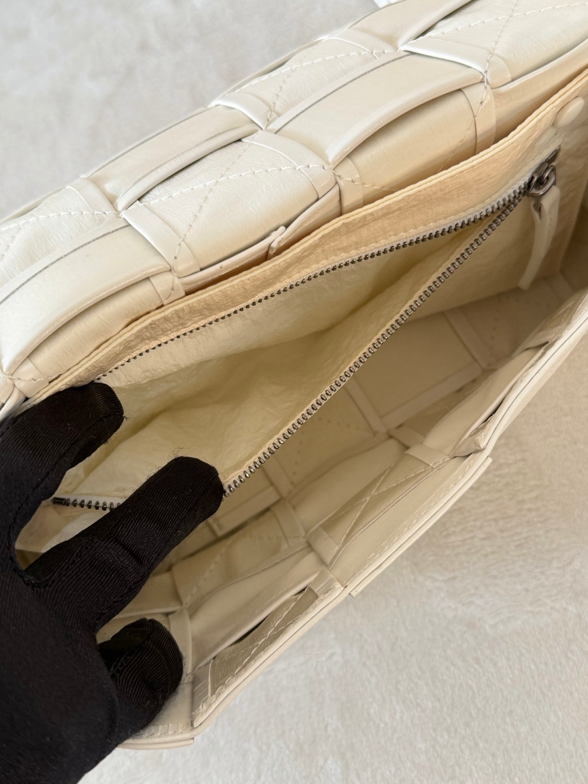 Bottega Veneta Cassette Pristine white Bag
