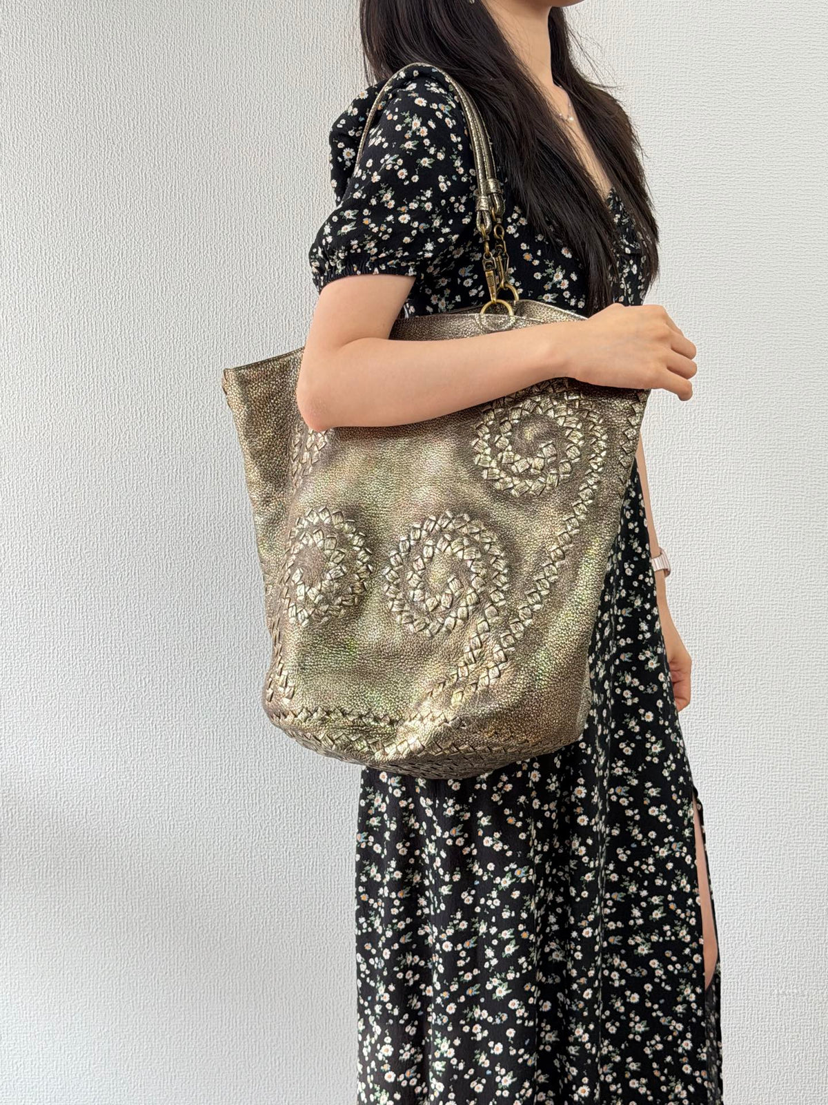 BOTTEGA VENETA Metallic Gold Intrecciato Spiral Trim Leather Bucket Tote Bag