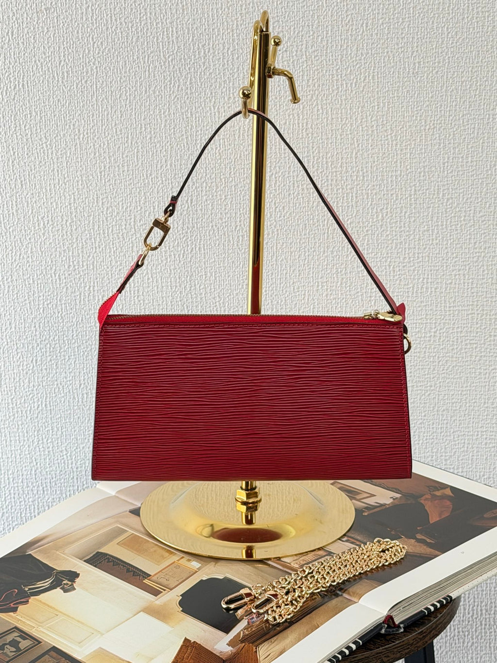 LOUIS VUITTON Epi Pochette Accessoires 24 Castilian Red Clutch Bag