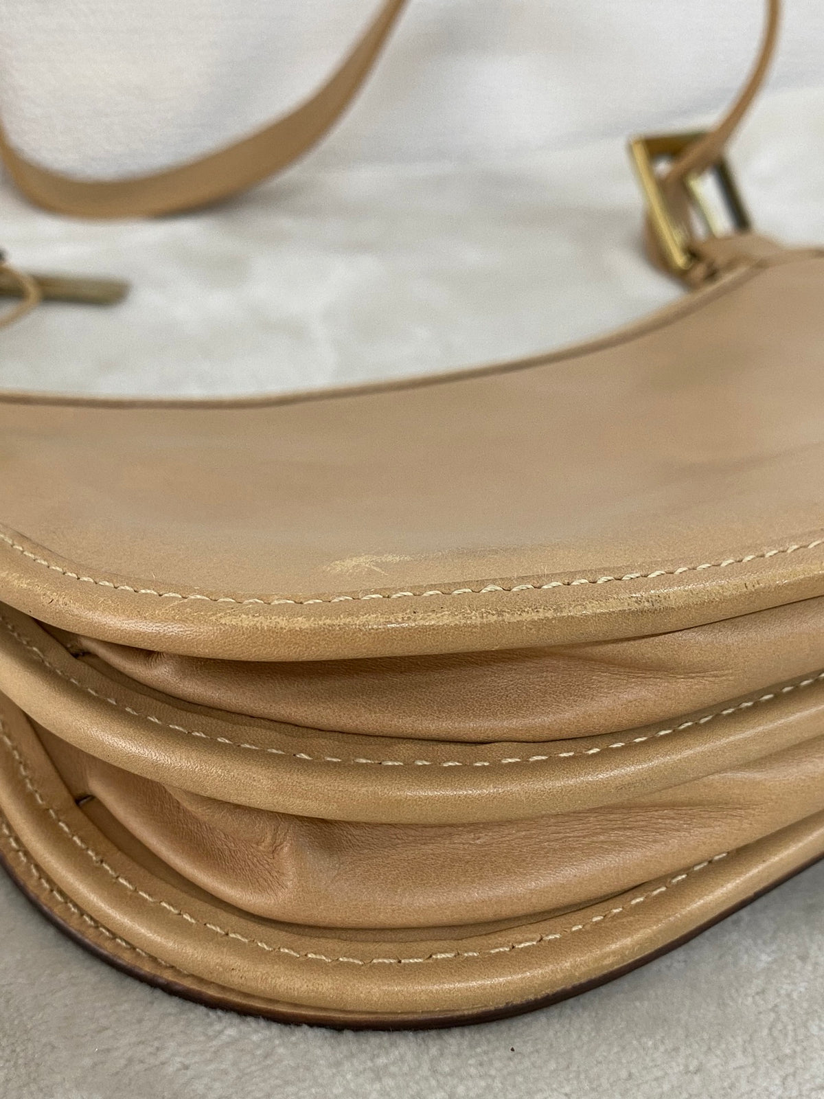 Gucci Vintage Leather Shoulder Bag