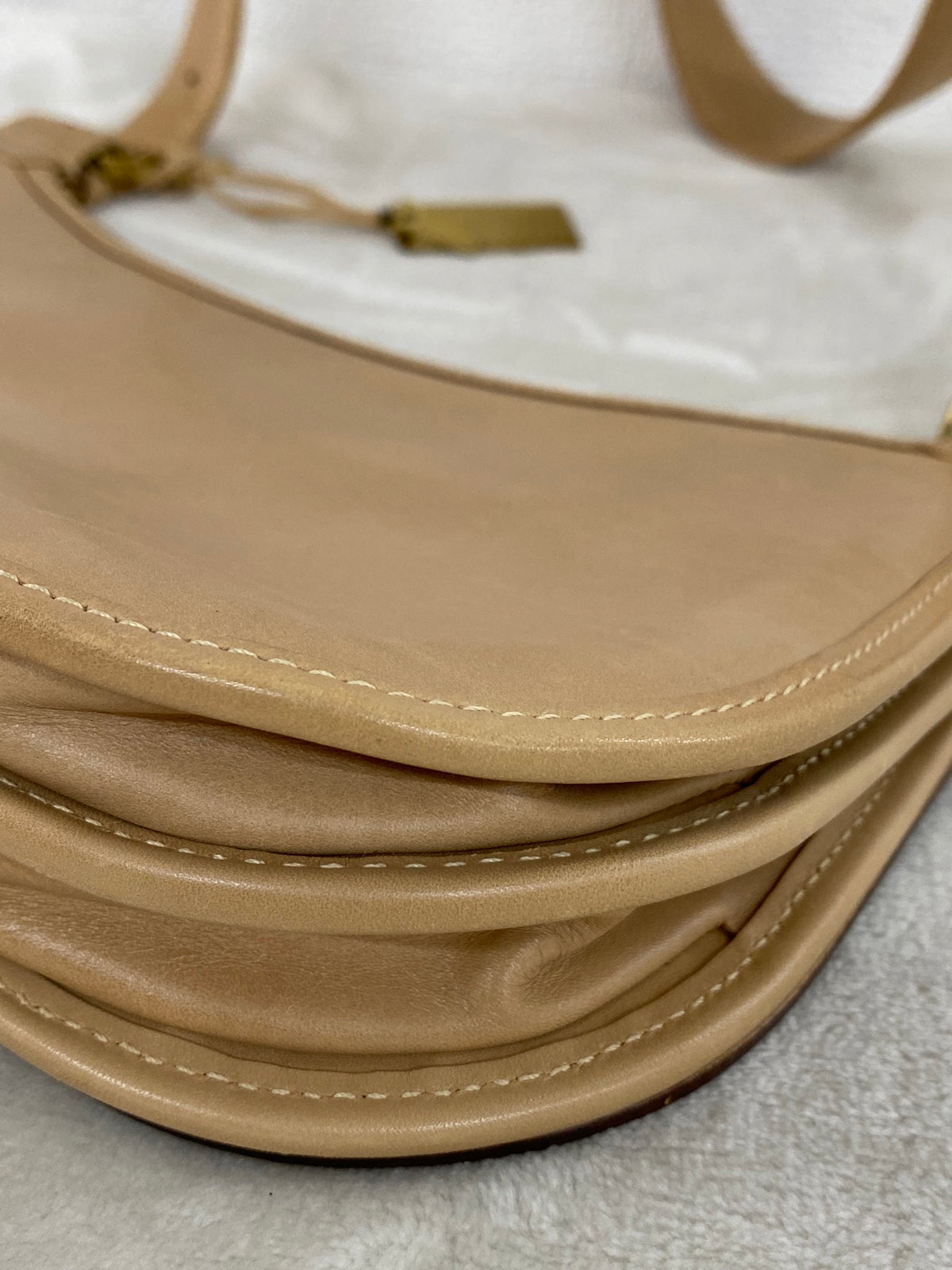 Gucci Vintage Leather Shoulder Bag