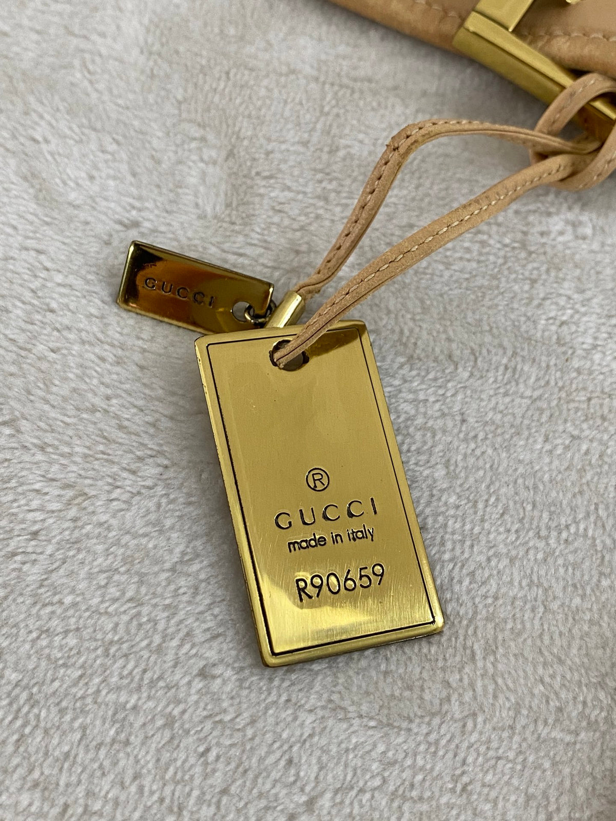 Gucci Vintage Leather Shoulder Bag