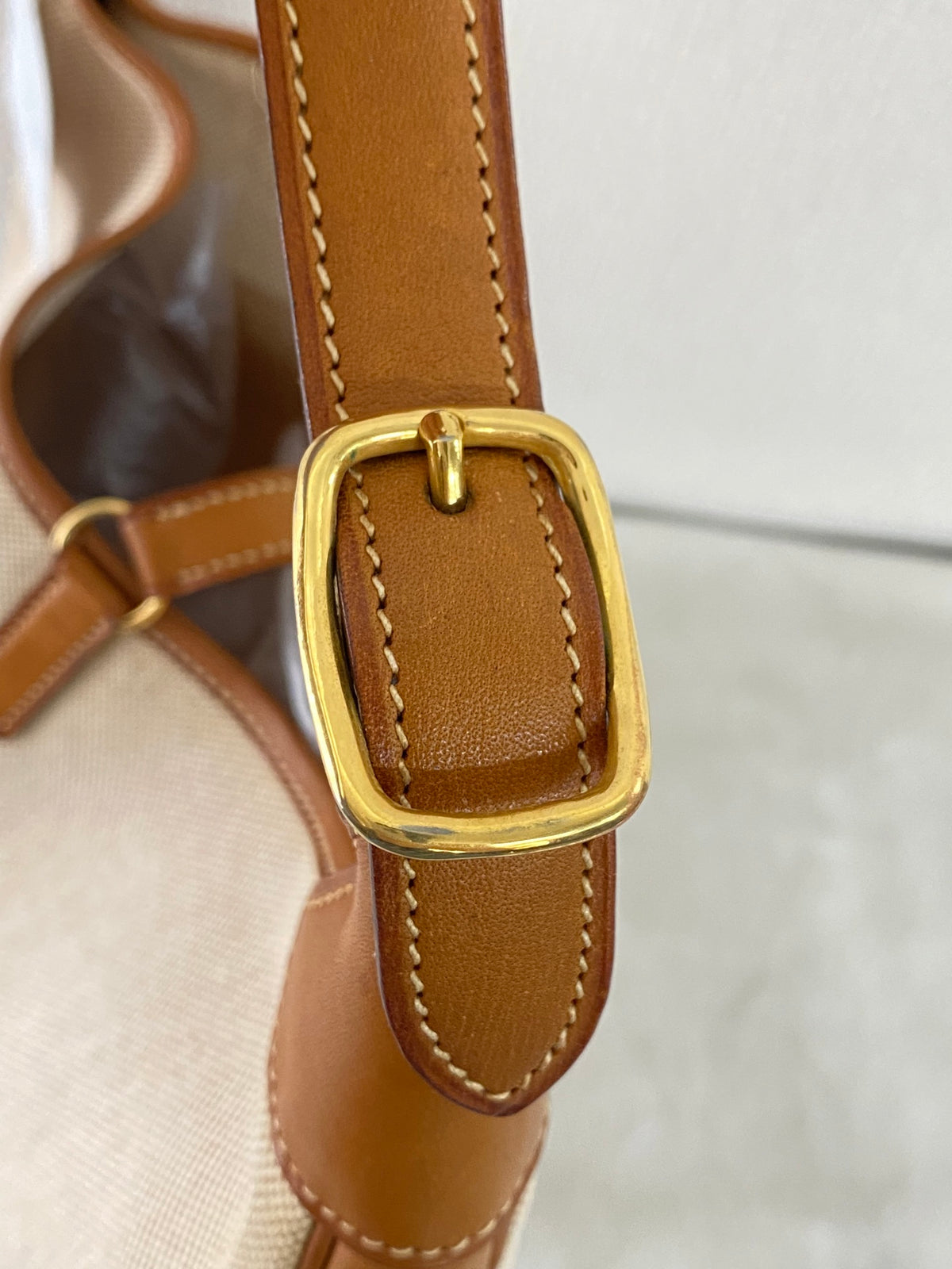Hermès Vintage Toile Canvas Leather Tsako Shoulder Bag