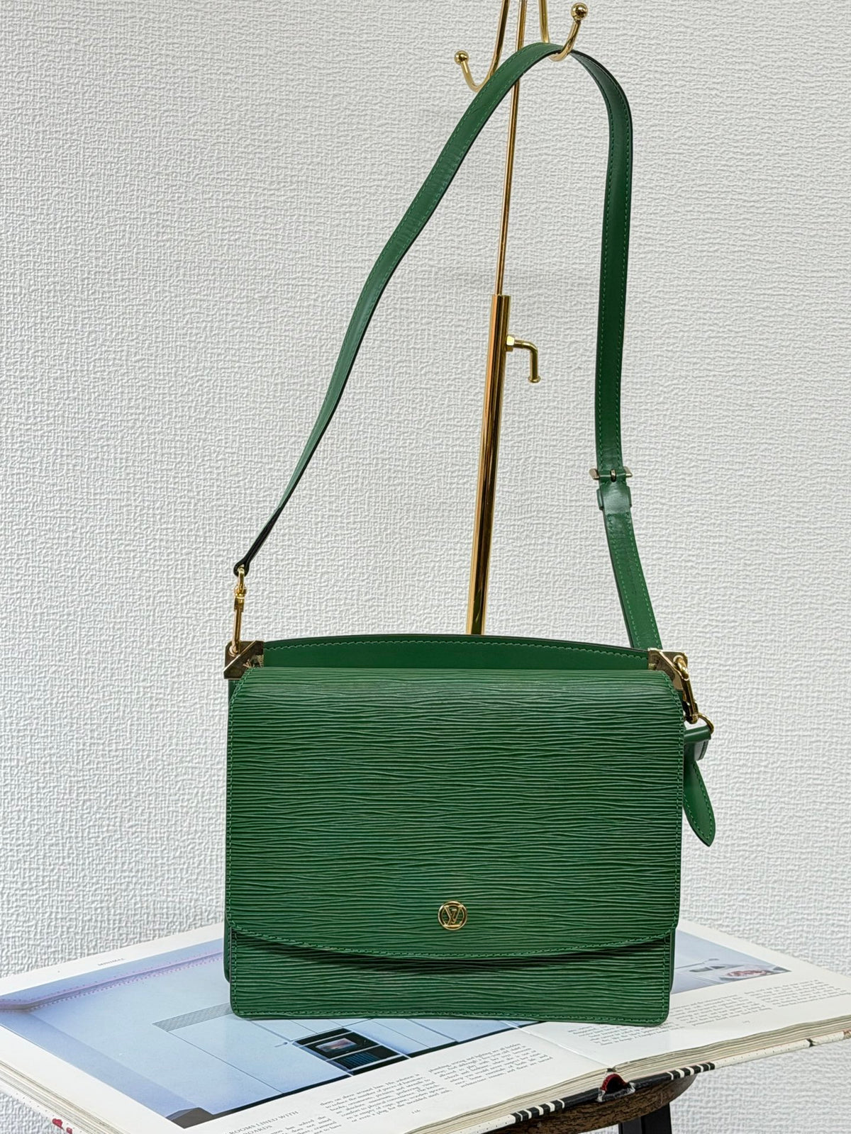 Louis Vuitton Epi Cluny Shoulder Bag