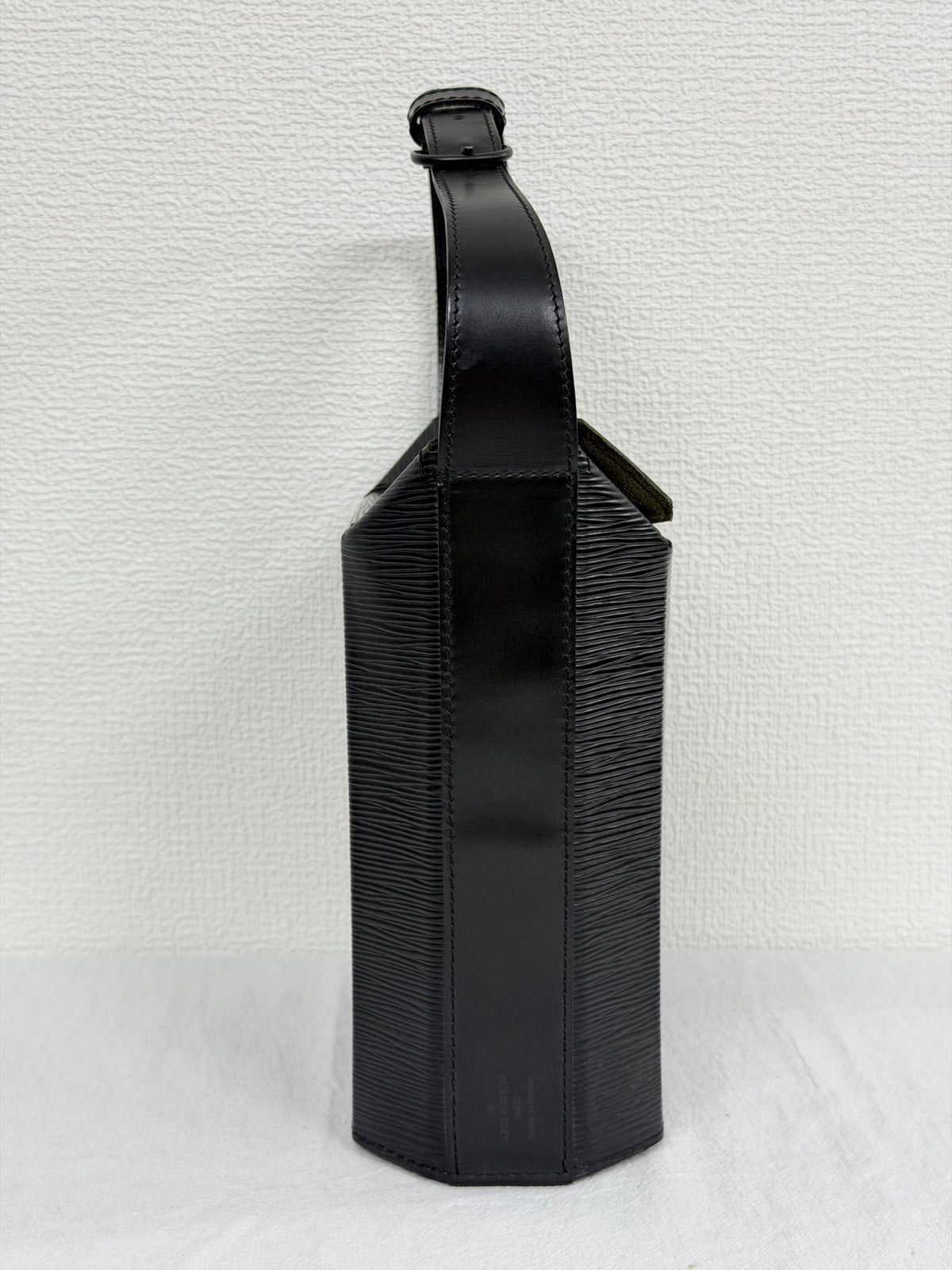 Louis Vuitton Epi Sac Seau Noir