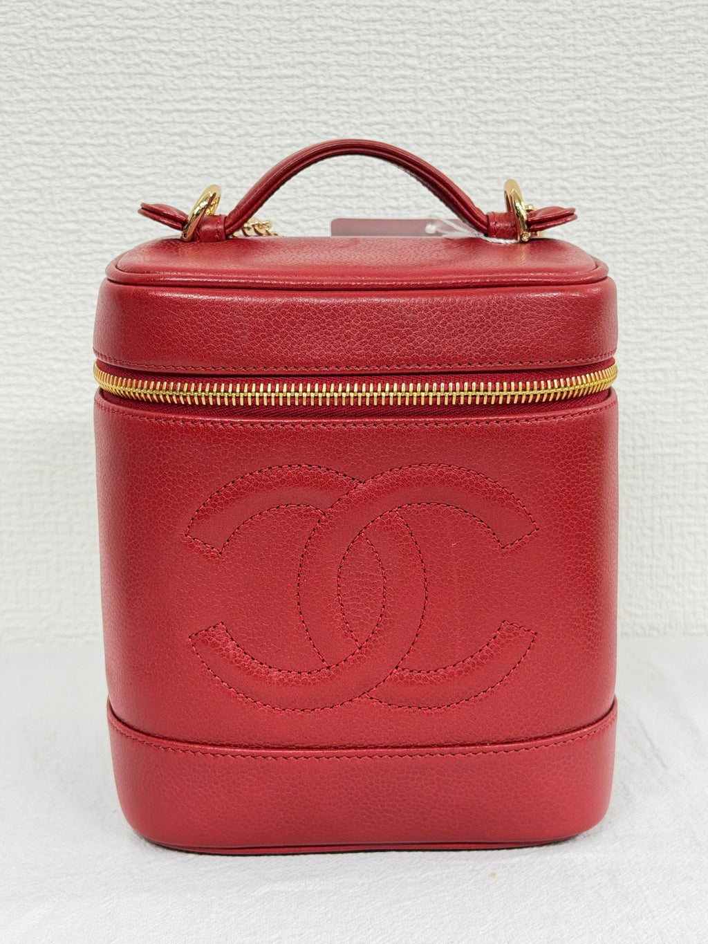 Chanel Vintage Caviar Skin CC Vanity Case Bag