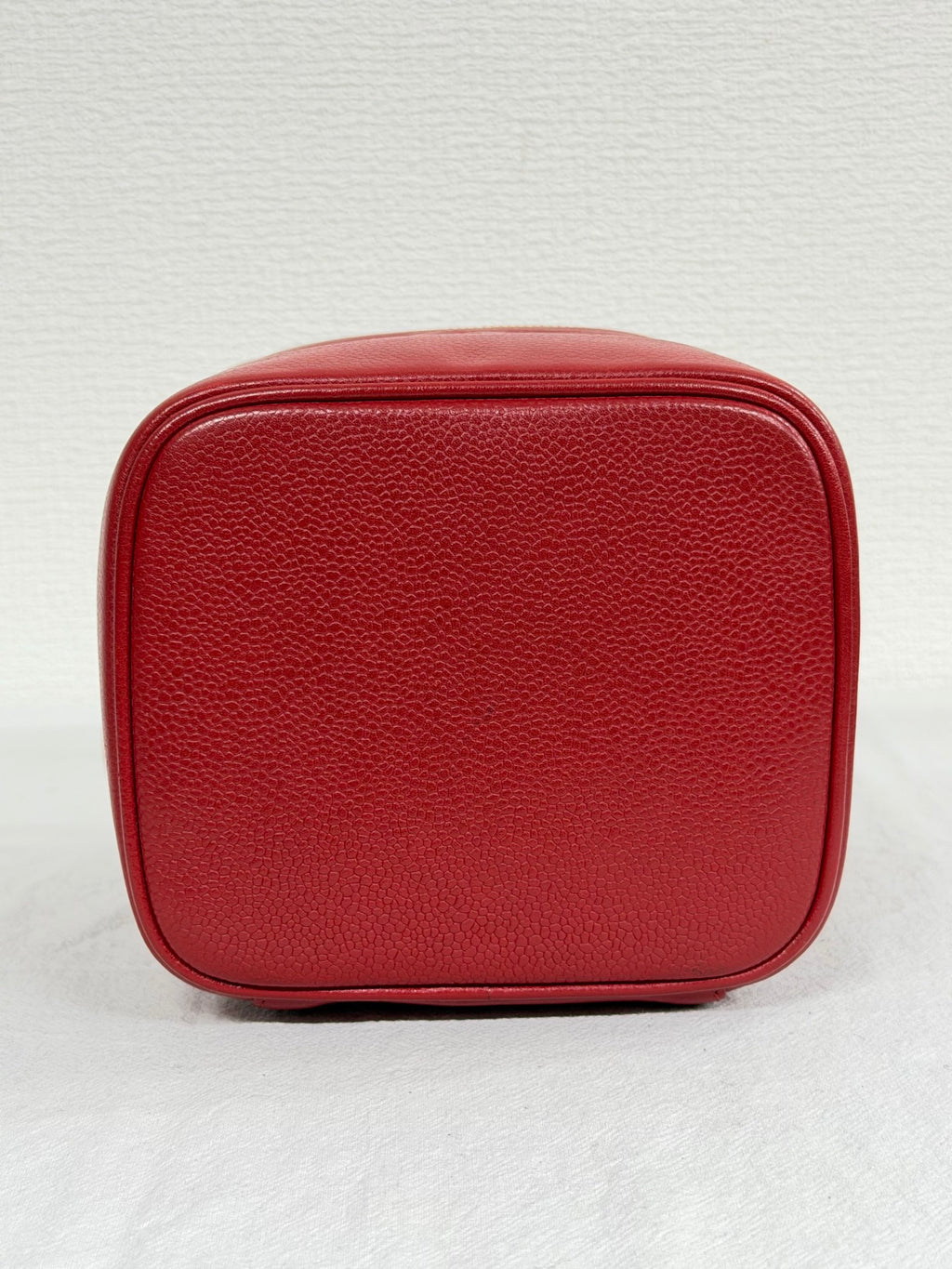 Chanel Vintage Caviar Skin CC Vanity Case Bag