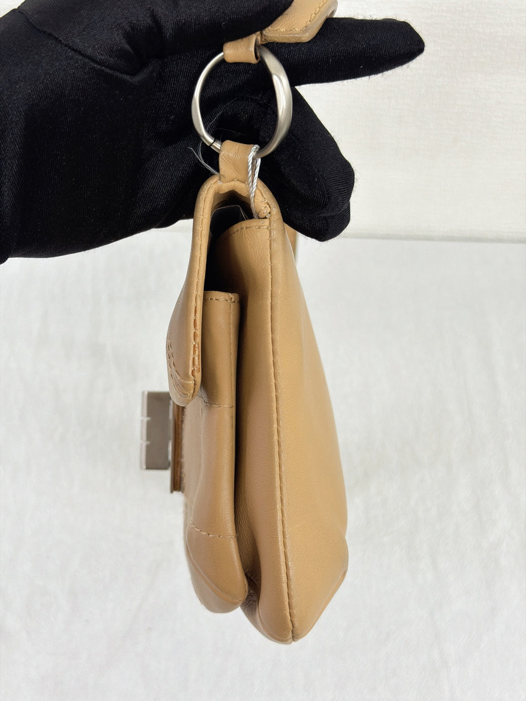 Chanel Vintage Chocolate Bar 2.55 Matte Silver Hardware Shoulder Bag Beige