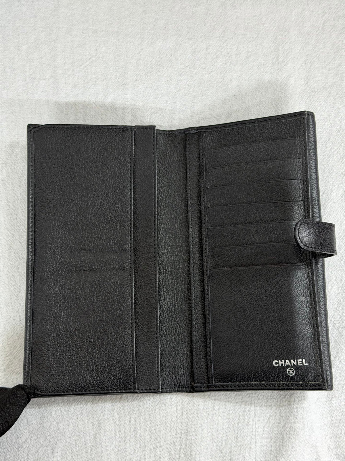 Chanel Vintage Camellia Butterfly Flap Long Wallet Black