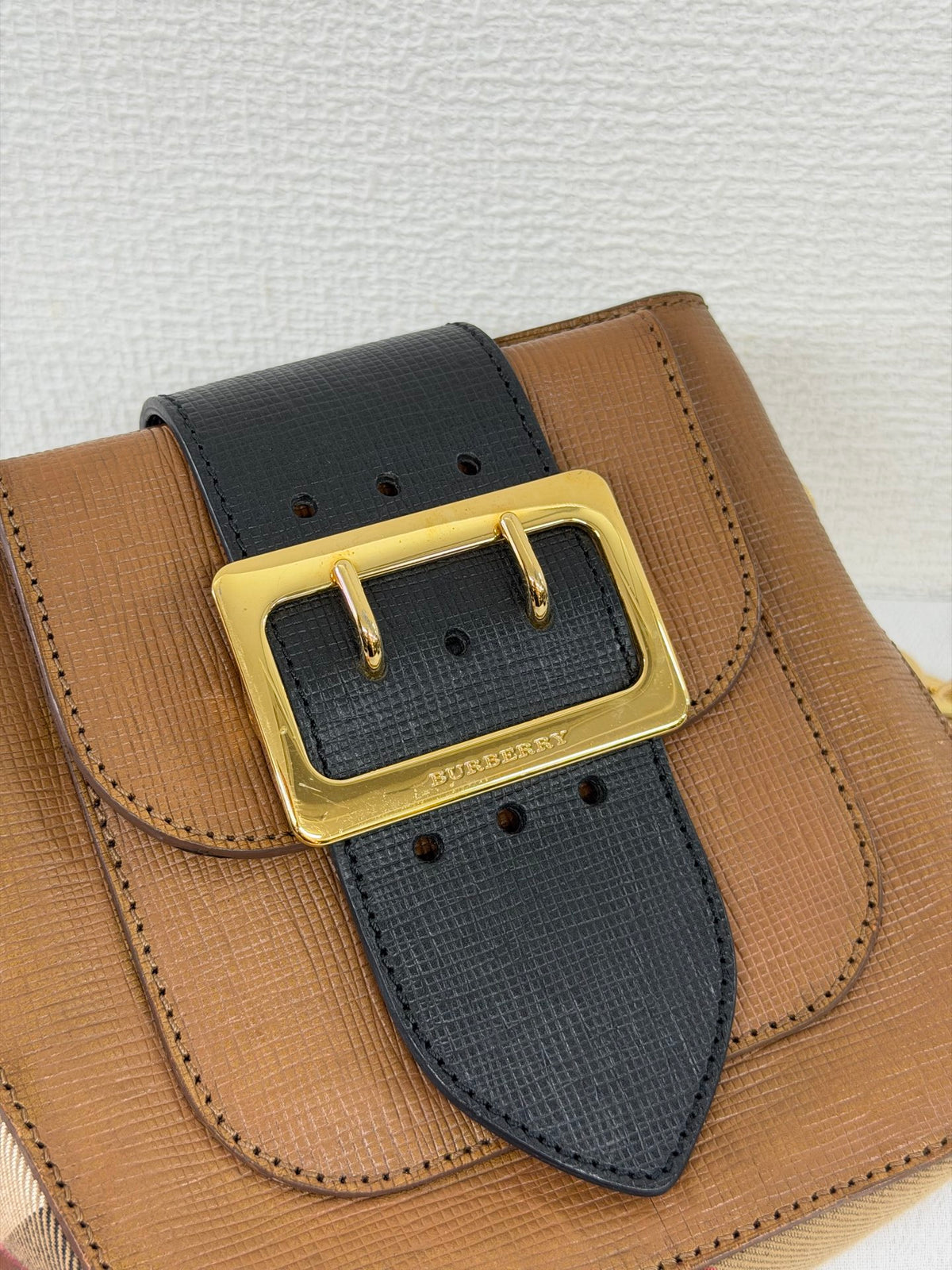 Burberry Derby Calfskin Small Square Buckle Belt Bag Tan Black