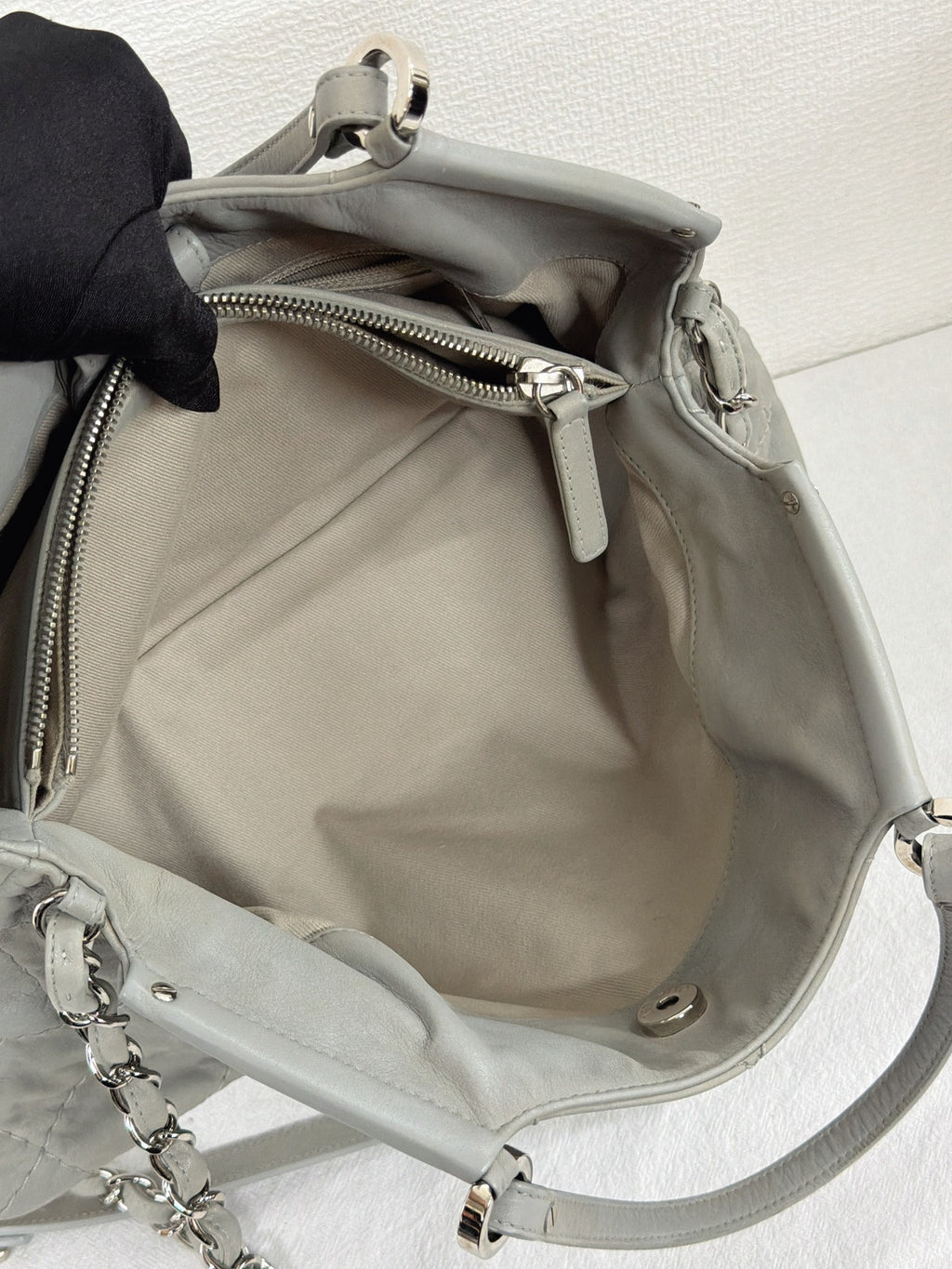 Chanel Vintage CC Crave Caviar Flap Top Handle 2WAY Bag Grey