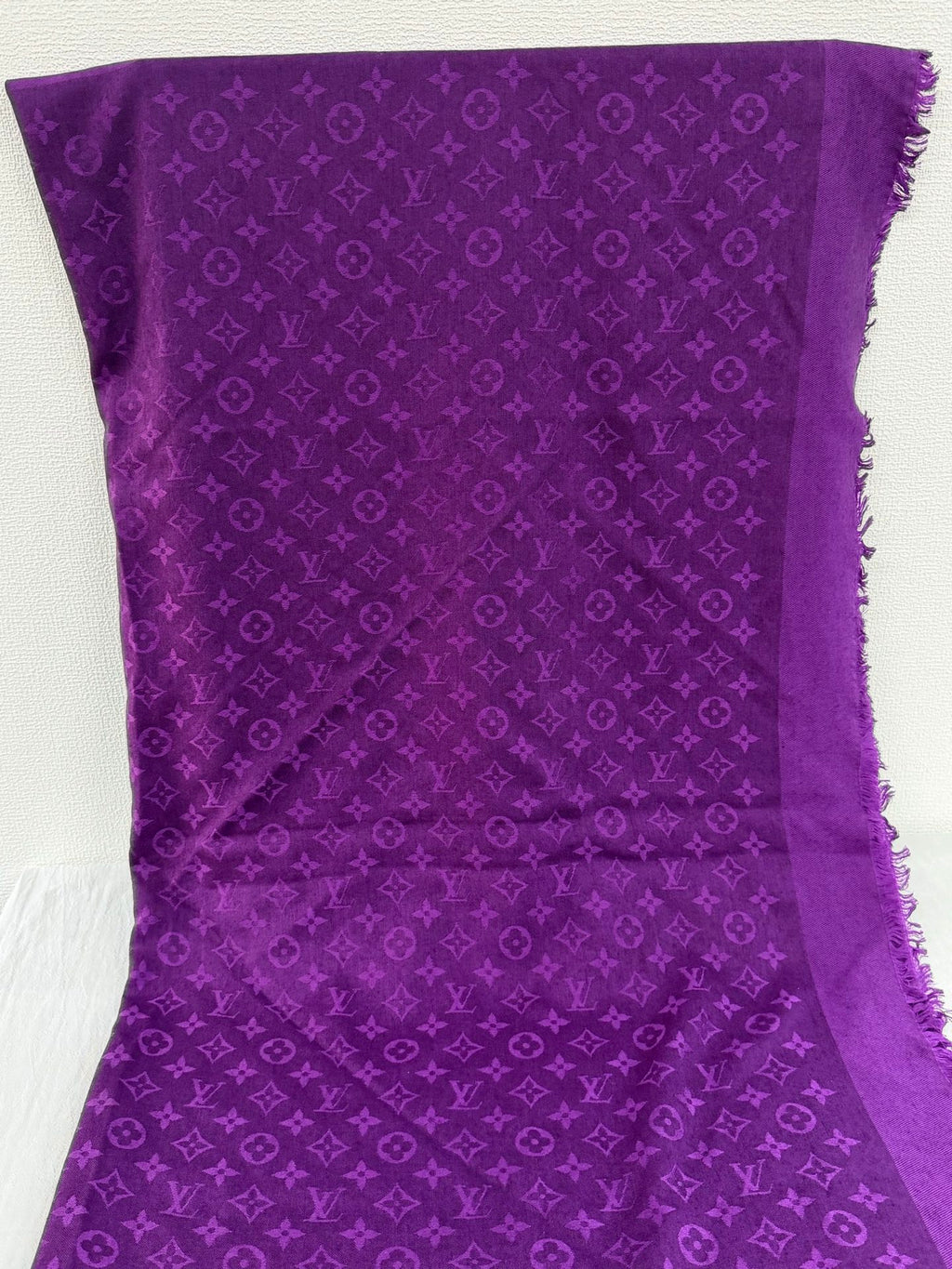 Louis Vuitton Monogram Classic Shawl Purple