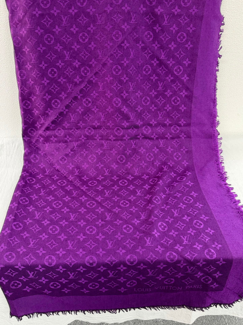 Louis Vuitton Monogram Classic Shawl Purple