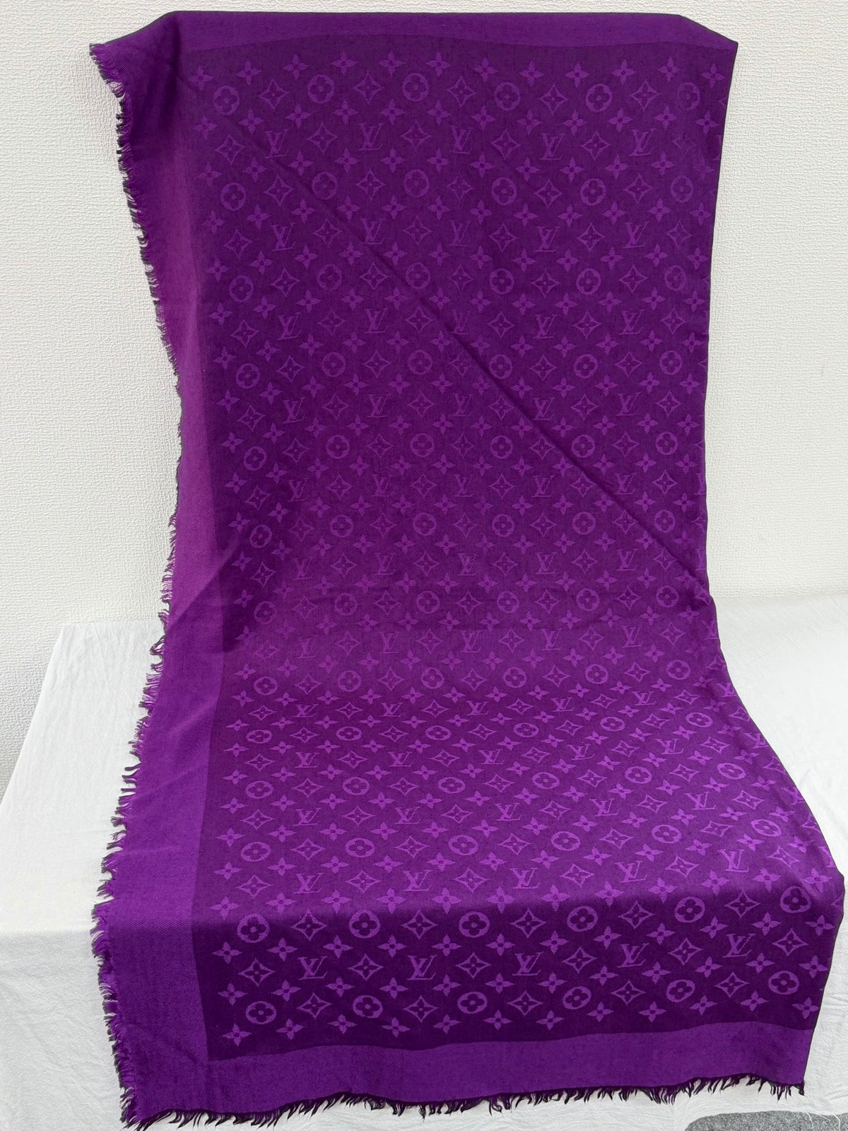 Louis Vuitton Monogram Classic Shawl Purple