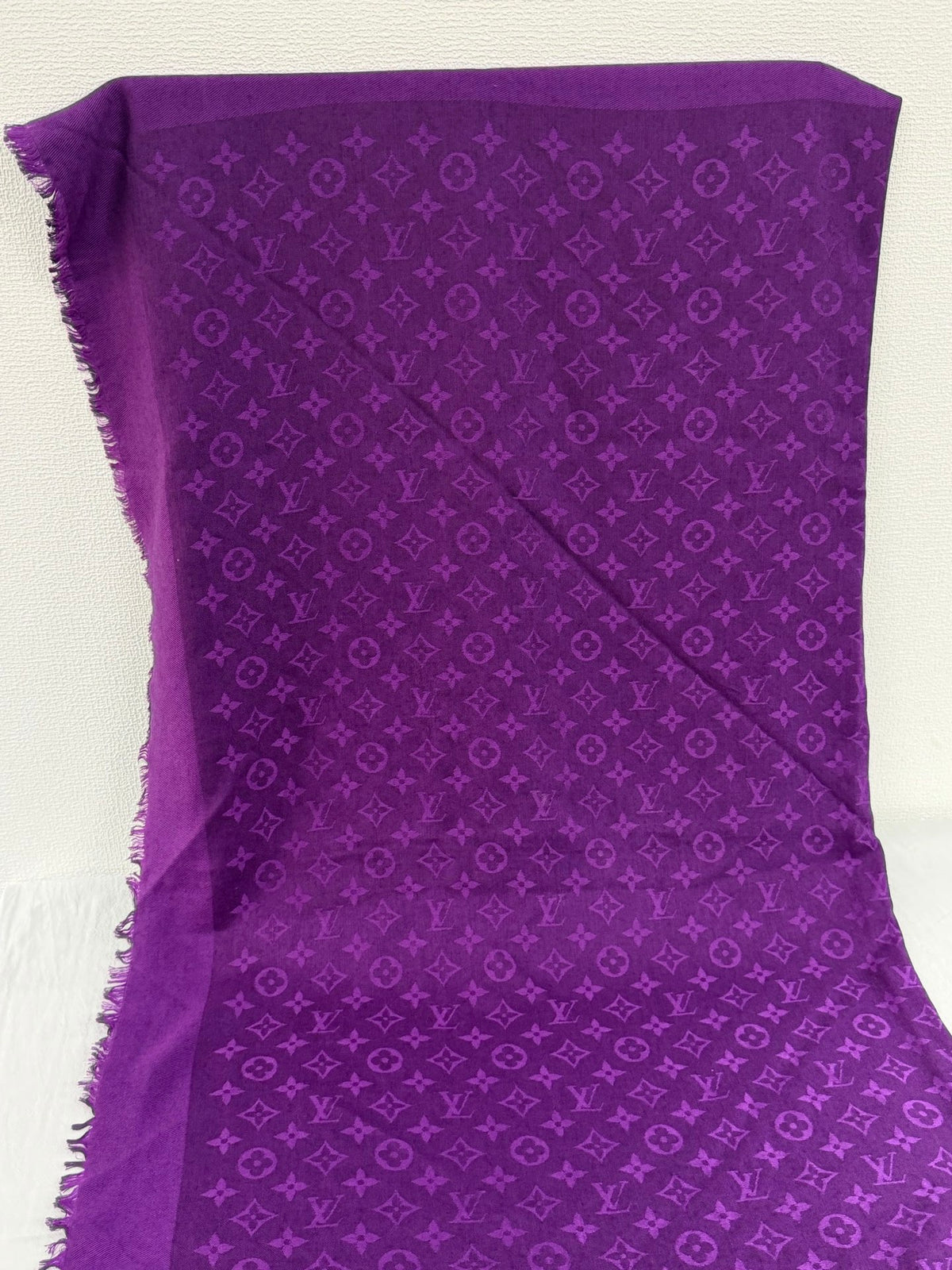 Louis Vuitton Monogram Classic Shawl Purple