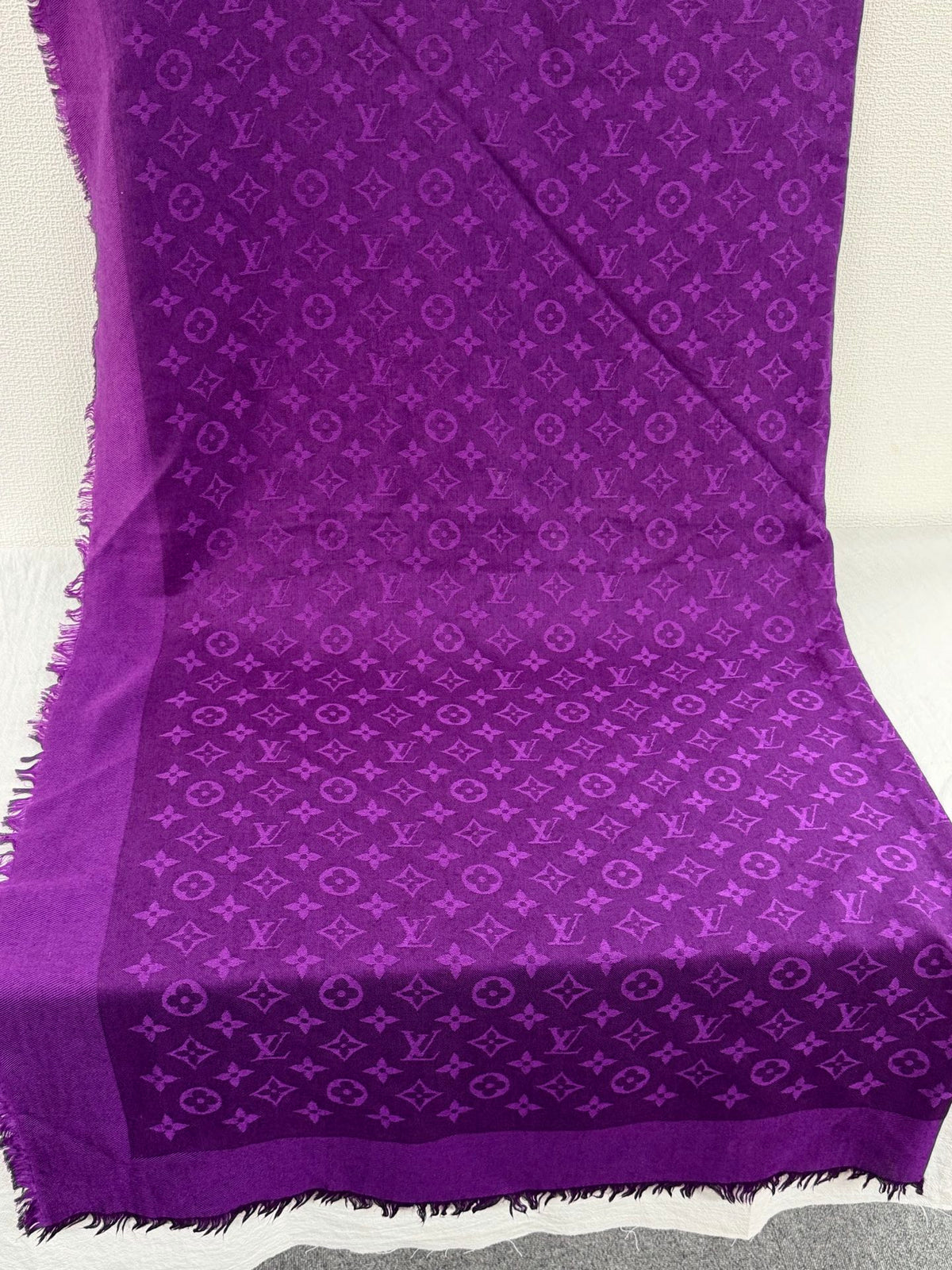 Louis Vuitton Monogram Classic Shawl Purple
