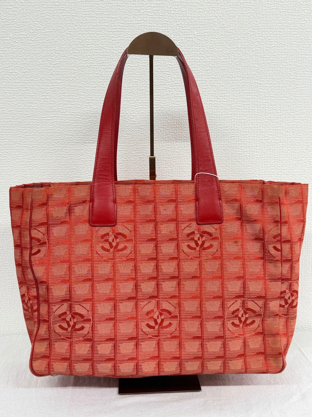 Chanel New Travel Line Tote MM Red