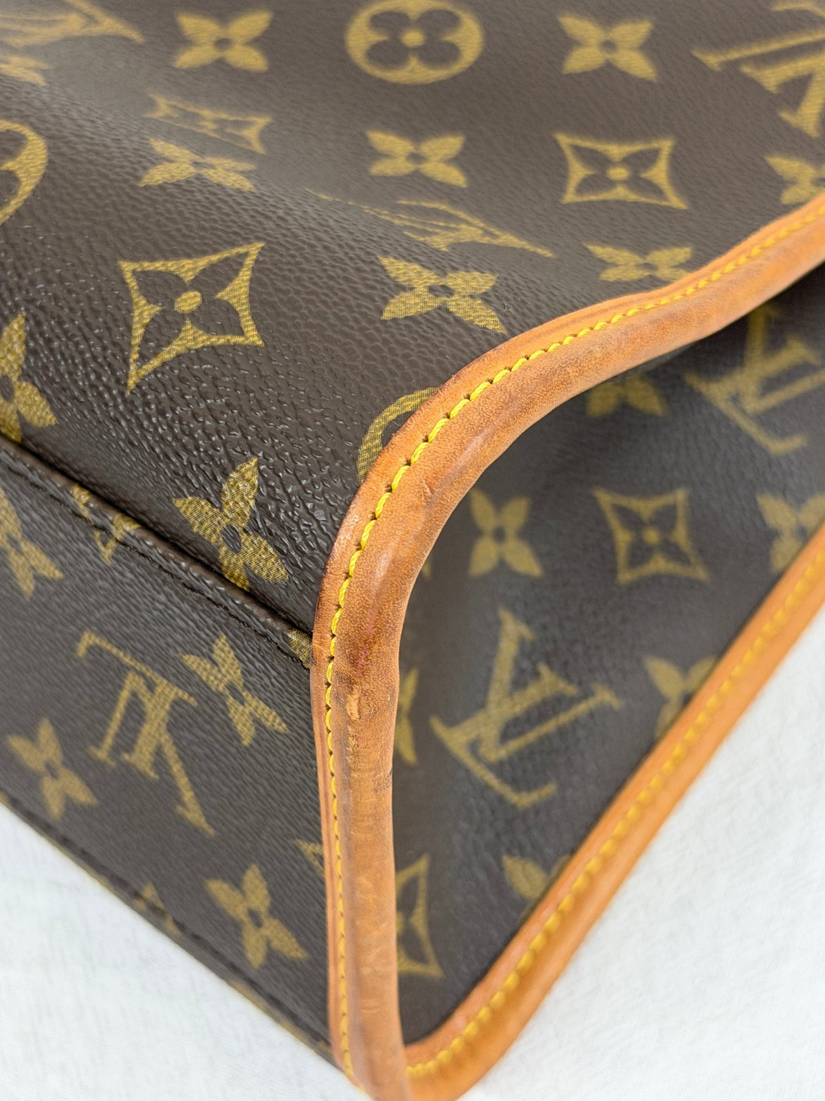 Louis Vuitton Monogram Beverly 41 Briefcase Bag