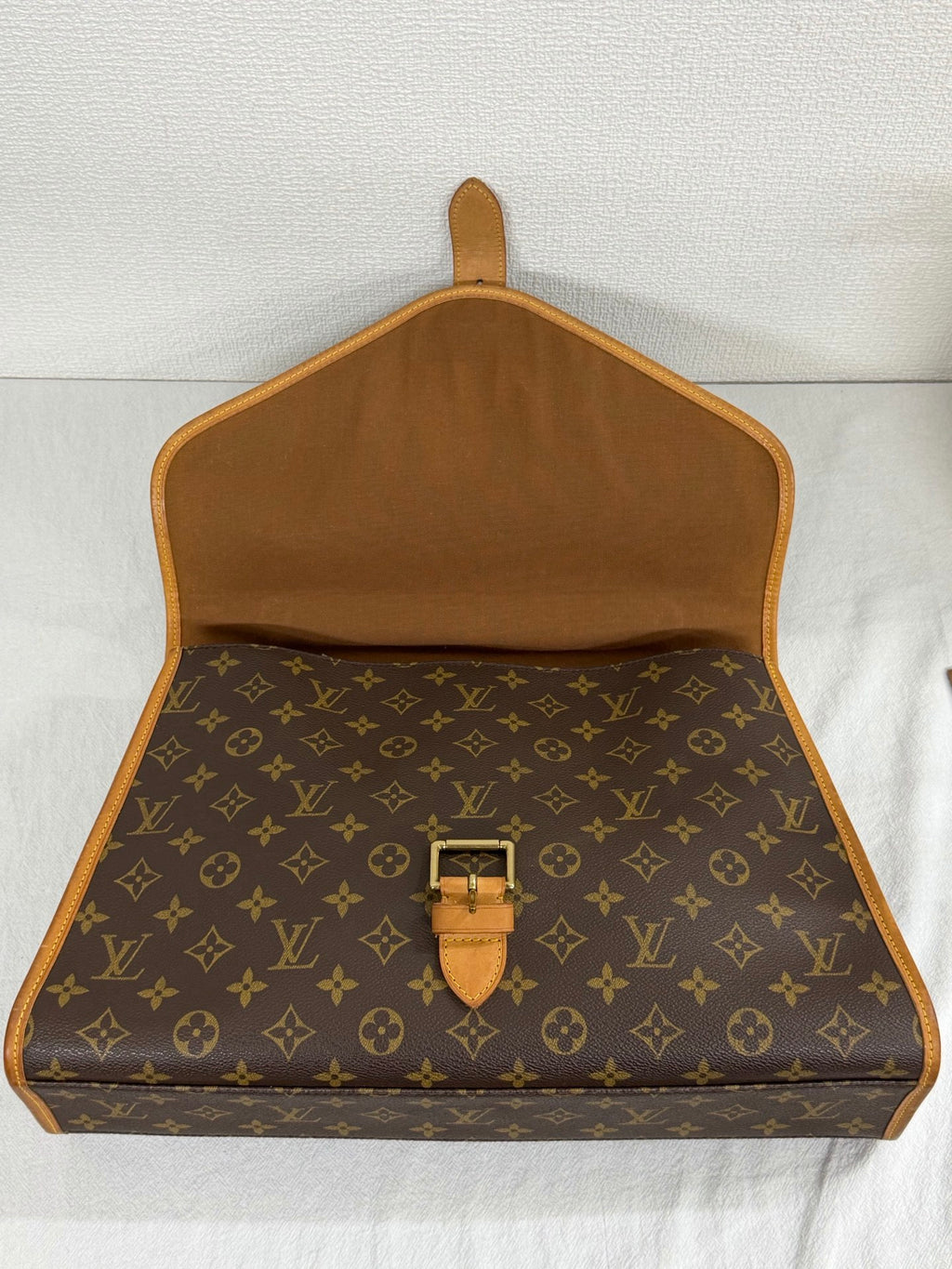 Louis Vuitton Monogram Beverly 41 Briefcase Bag