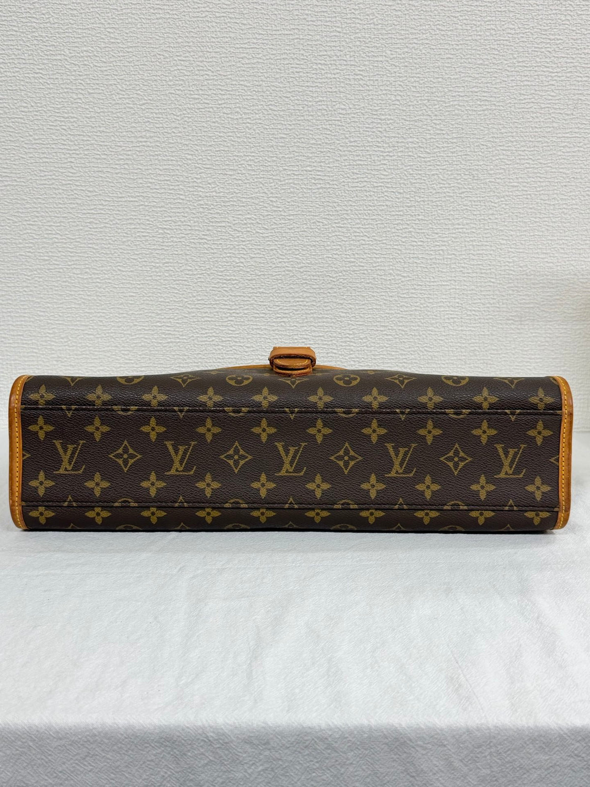 Louis Vuitton Monogram Beverly 41 Briefcase Bag
