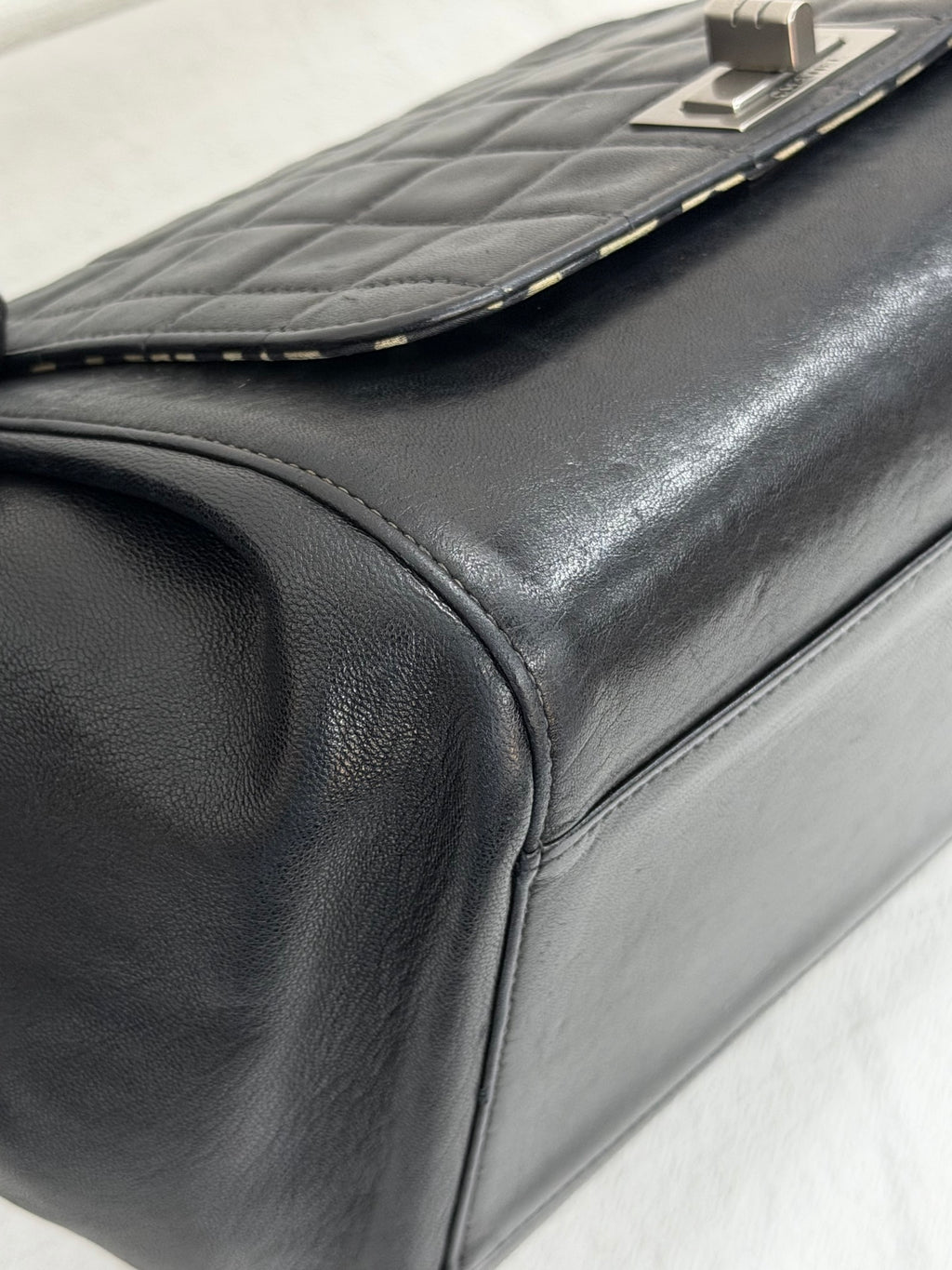 CHANEL Choco Bar Reissue 2.55 Mademoiselle Chain ShoulderBag