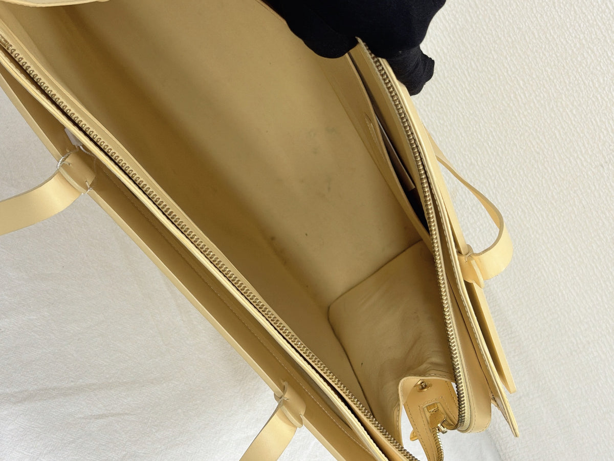 LOUIS VUITTON Epi Shoulderbag