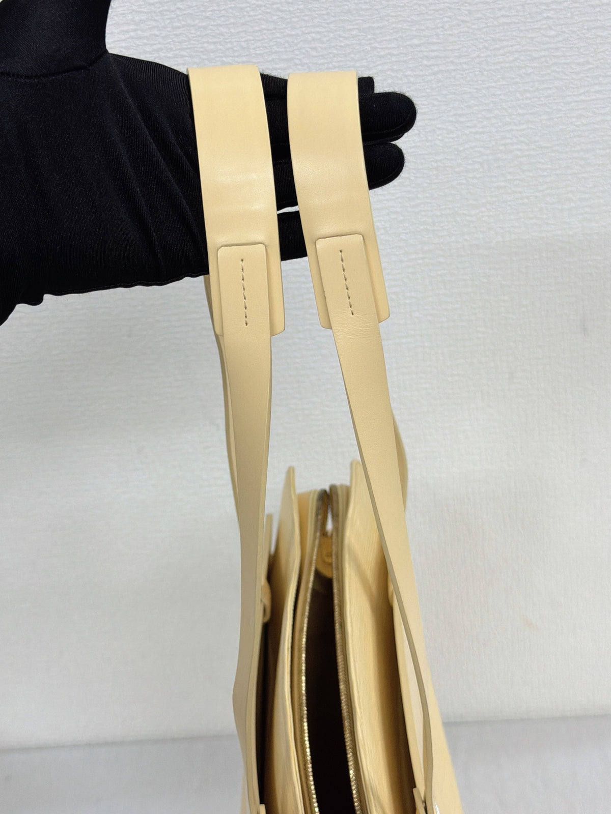 LOUIS VUITTON Epi Shoulderbag