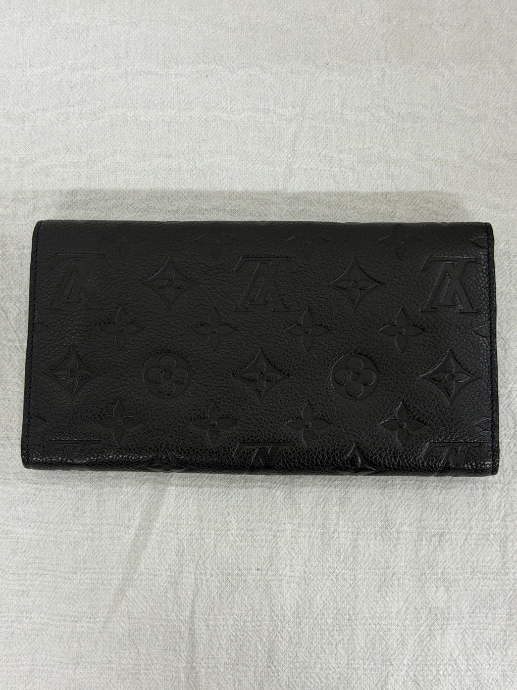 LOUIS VUITTON Zoe Leather Trifold Wallet