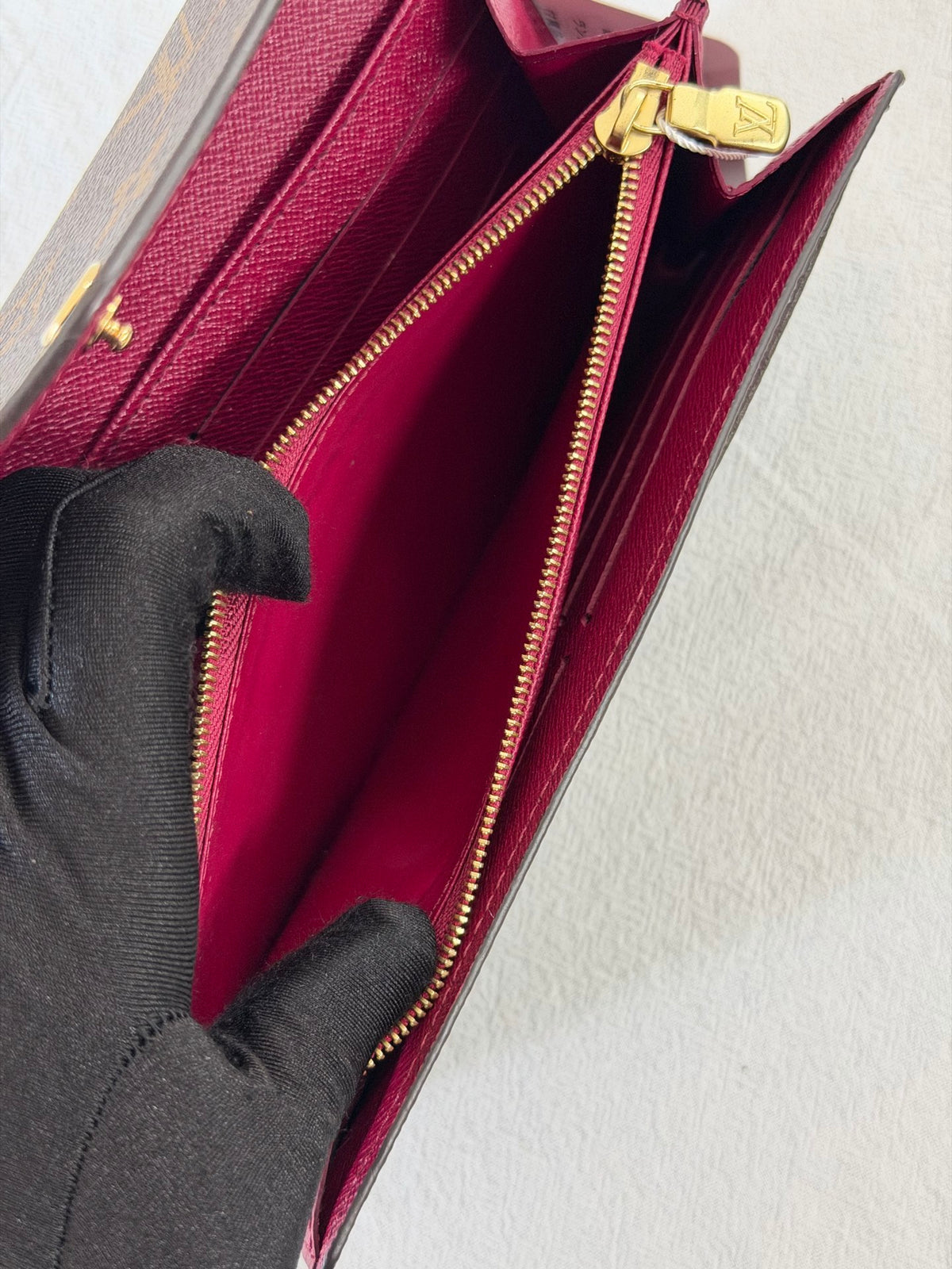 LOUIS VUITTON Monogram Bifold Wallet