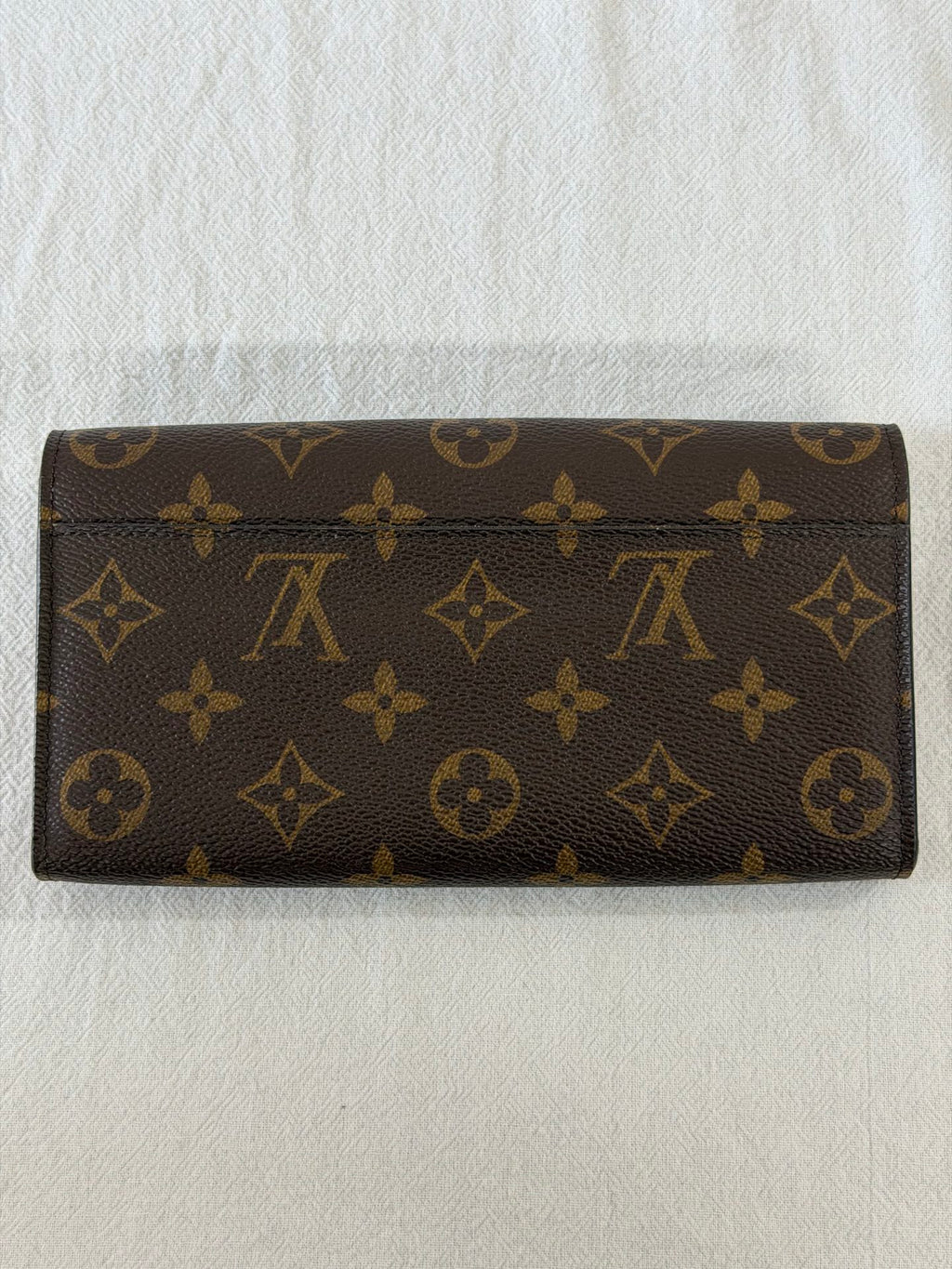 LOUIS VUITTON Monogram Bifold Wallet