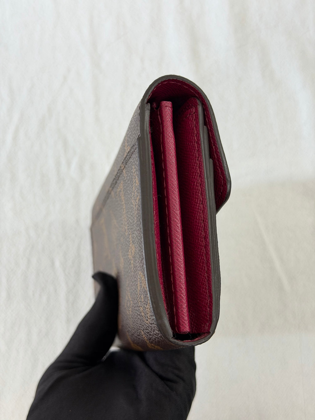LOUIS VUITTON Monogram Bifold Wallet