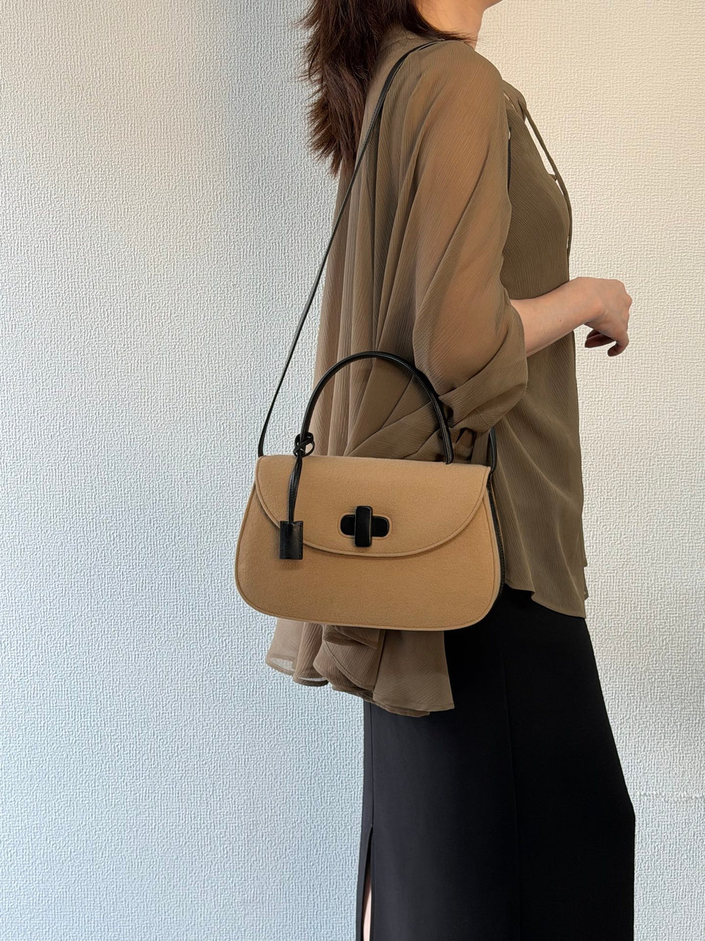 GUCCI Wool Felt & Leather Cross 2WAY Handle Beige Shoulder Bag