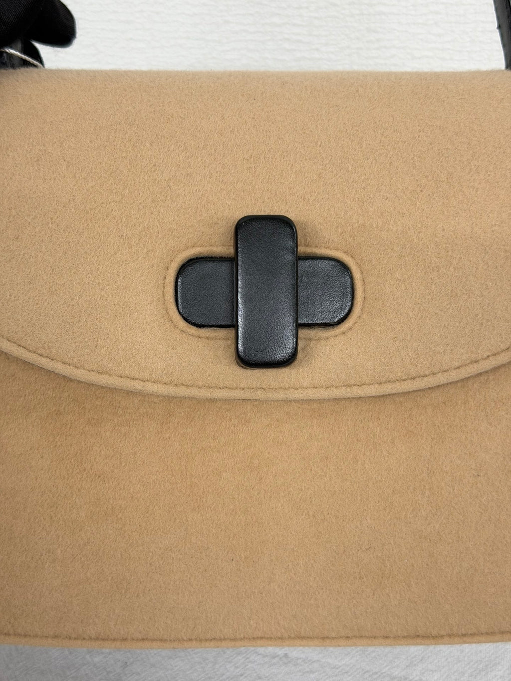 GUCCI Wool Felt & Leather Cross 2WAY Handle Beige Shoulder Bag