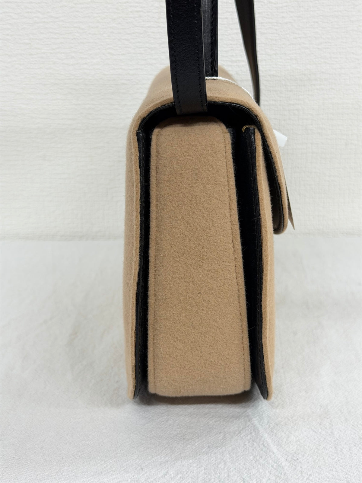 GUCCI Wool Felt & Leather Cross 2WAY Handle Beige Shoulder Bag